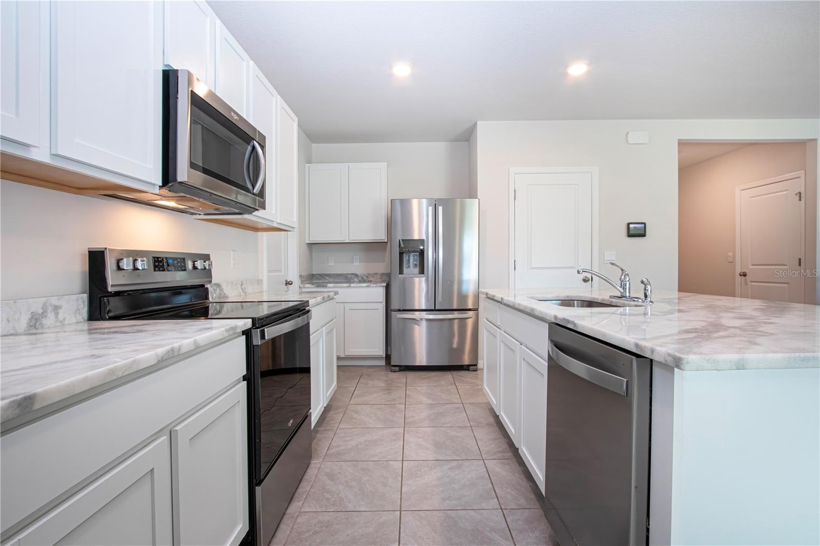 Image 29 of 87 For 3513 Hilltop Circle