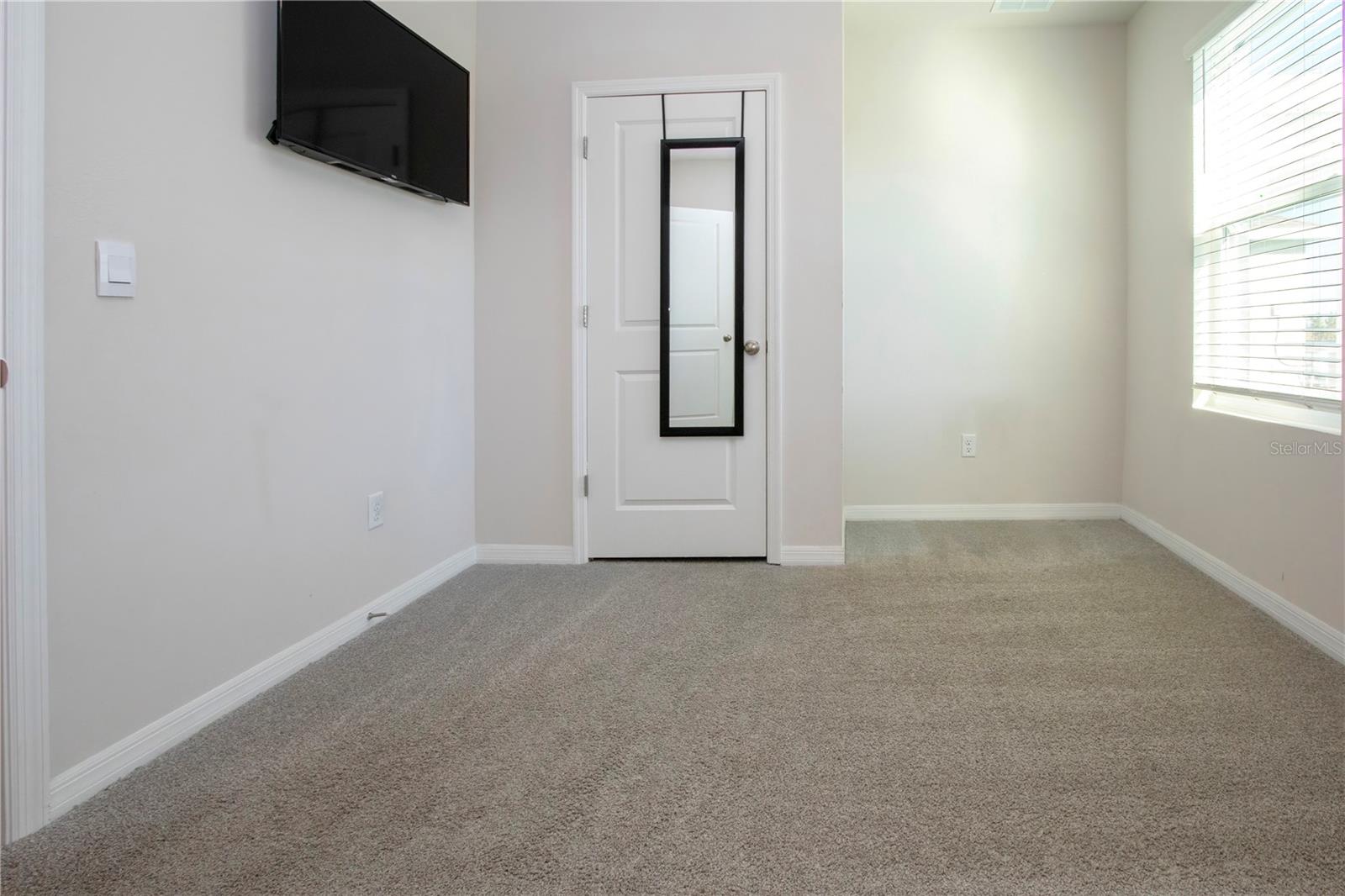 Image 33 of 87 For 3513 Hilltop Circle