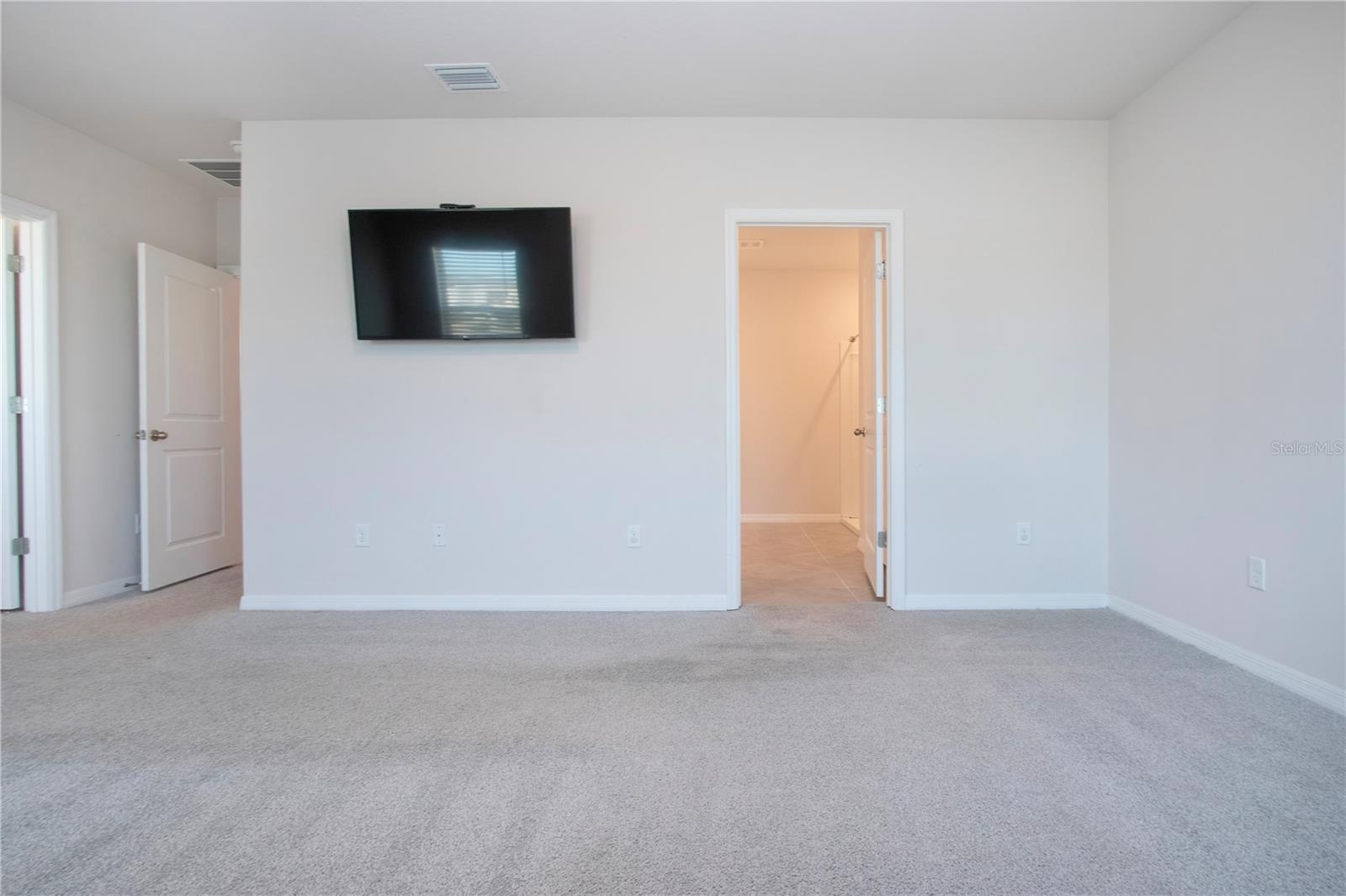 Image 42 of 87 For 3513 Hilltop Circle