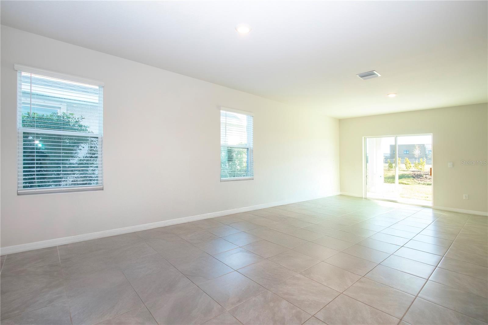 Image 8 of 87 For 3513 Hilltop Circle