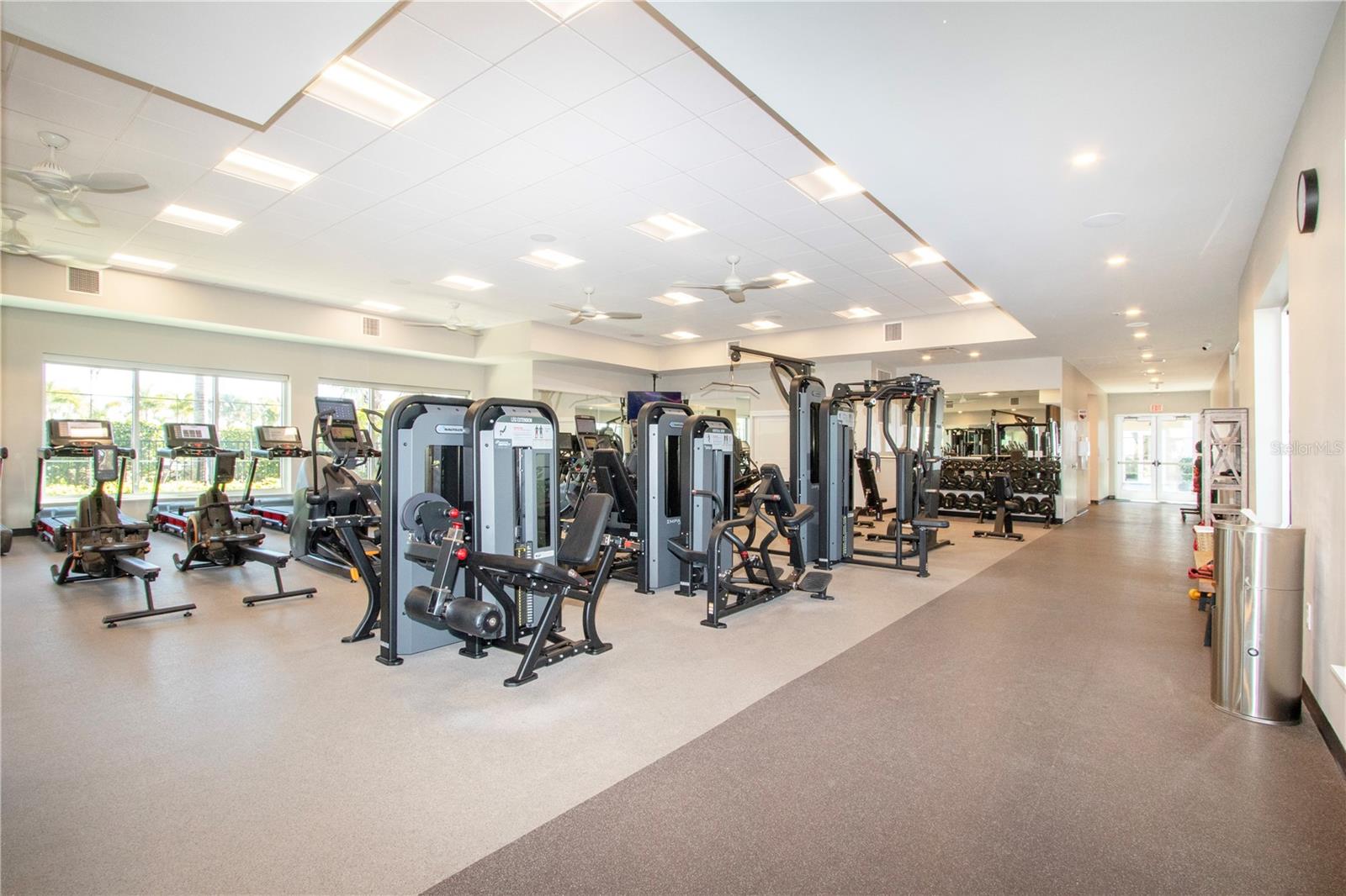 Image 81 of 87 For 3513 Hilltop Circle