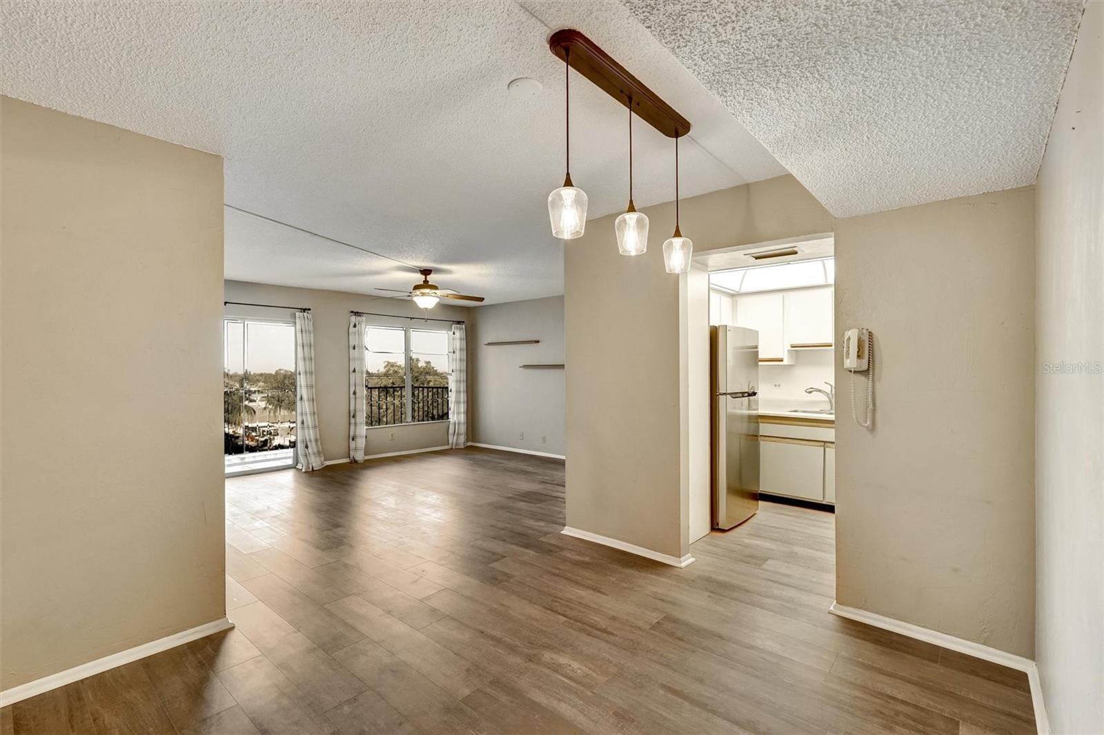 Image 4 of 22 For 2901 26th Street W 606