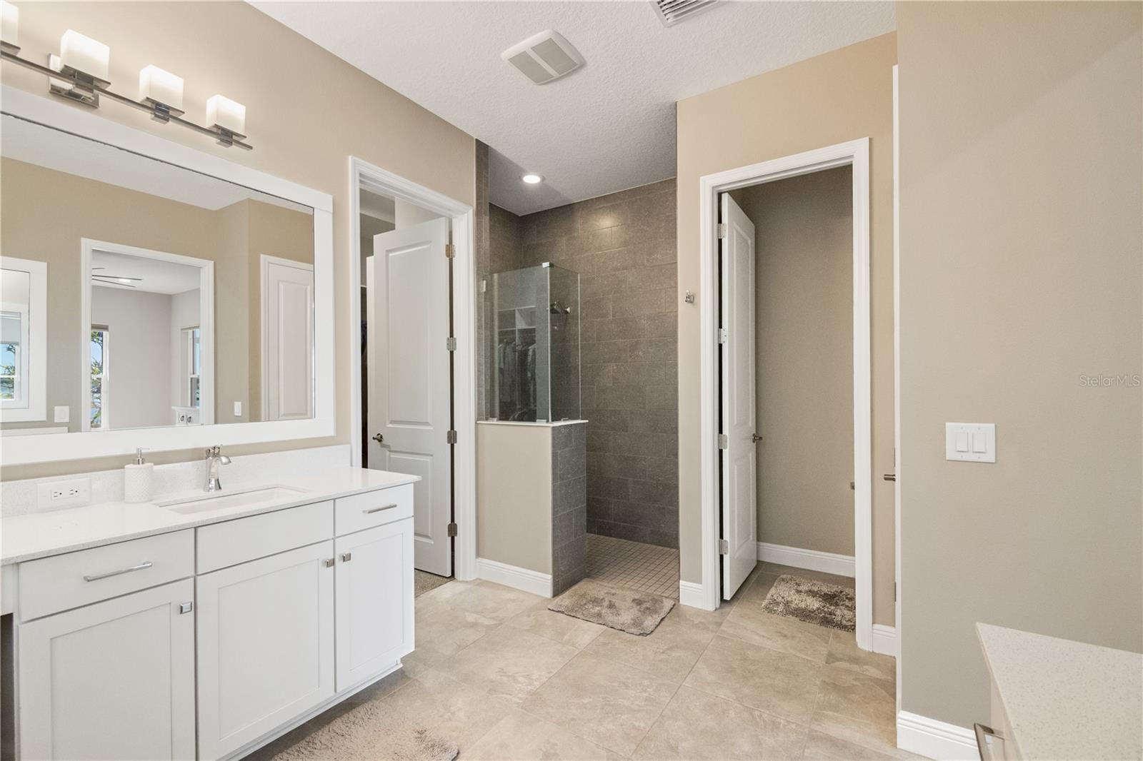 Image 20 of 54 For 8083 Waterbend Trail