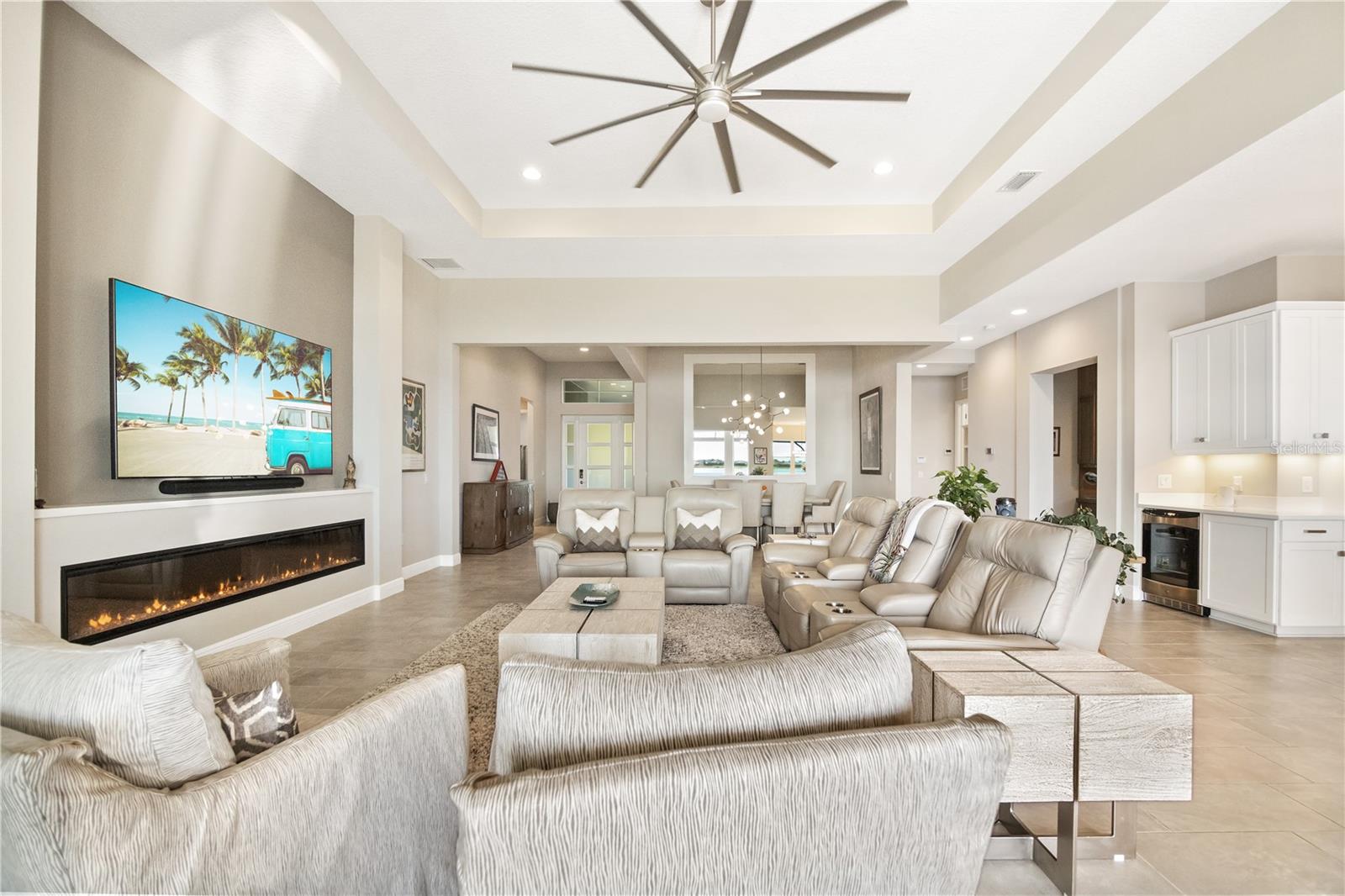 Image 9 of 54 For 8083 Waterbend Trail