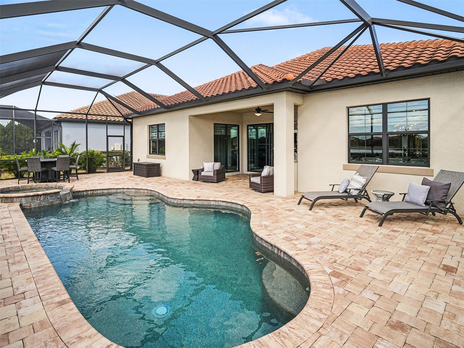 Image 10 of 36 For 7032 Highgate Lane