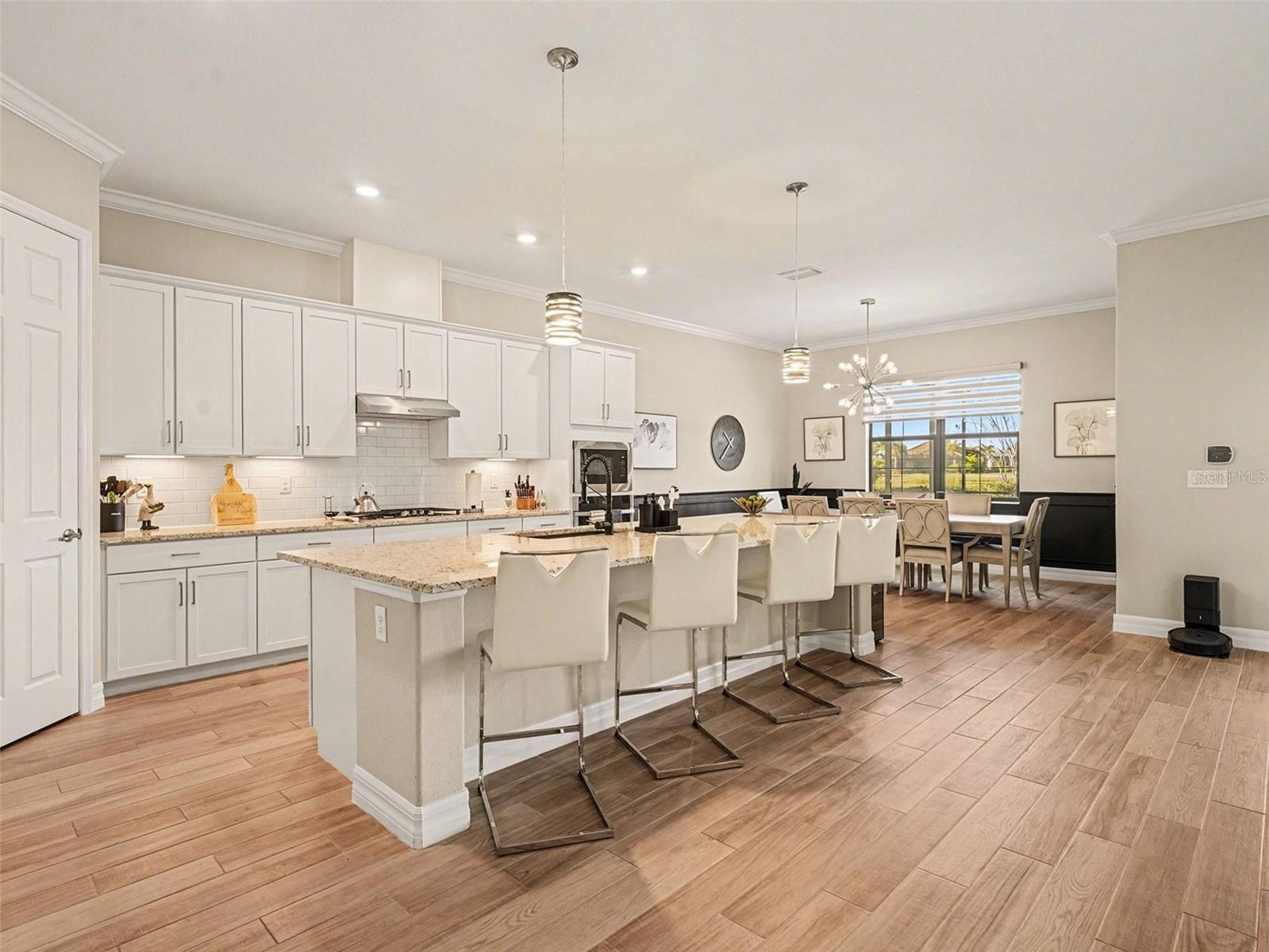 Image 27 of 36 For 7032 Highgate Lane