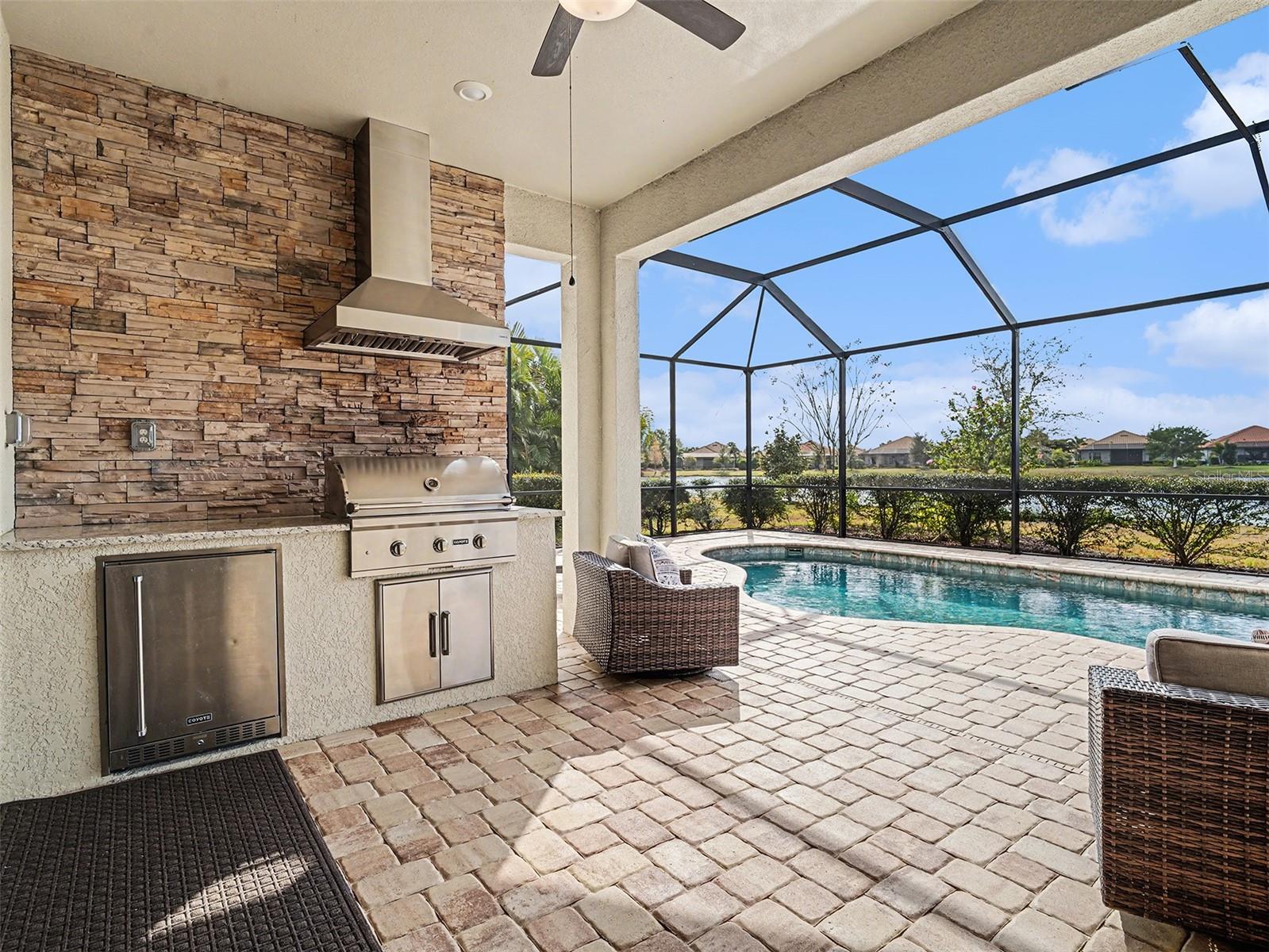 Image 8 of 36 For 7032 Highgate Lane