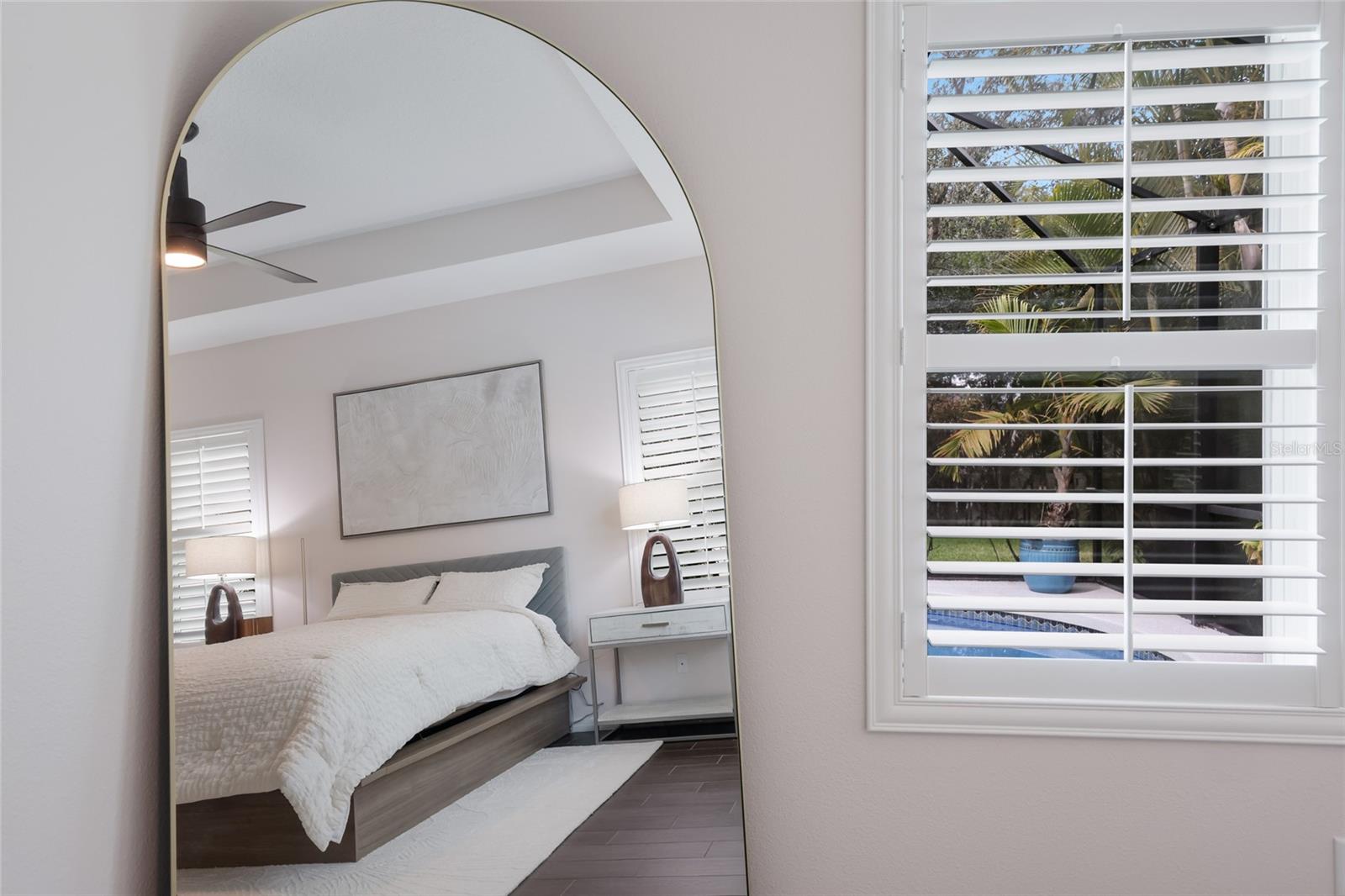 Image 23 of 74 For 12026 Forest Park Circle