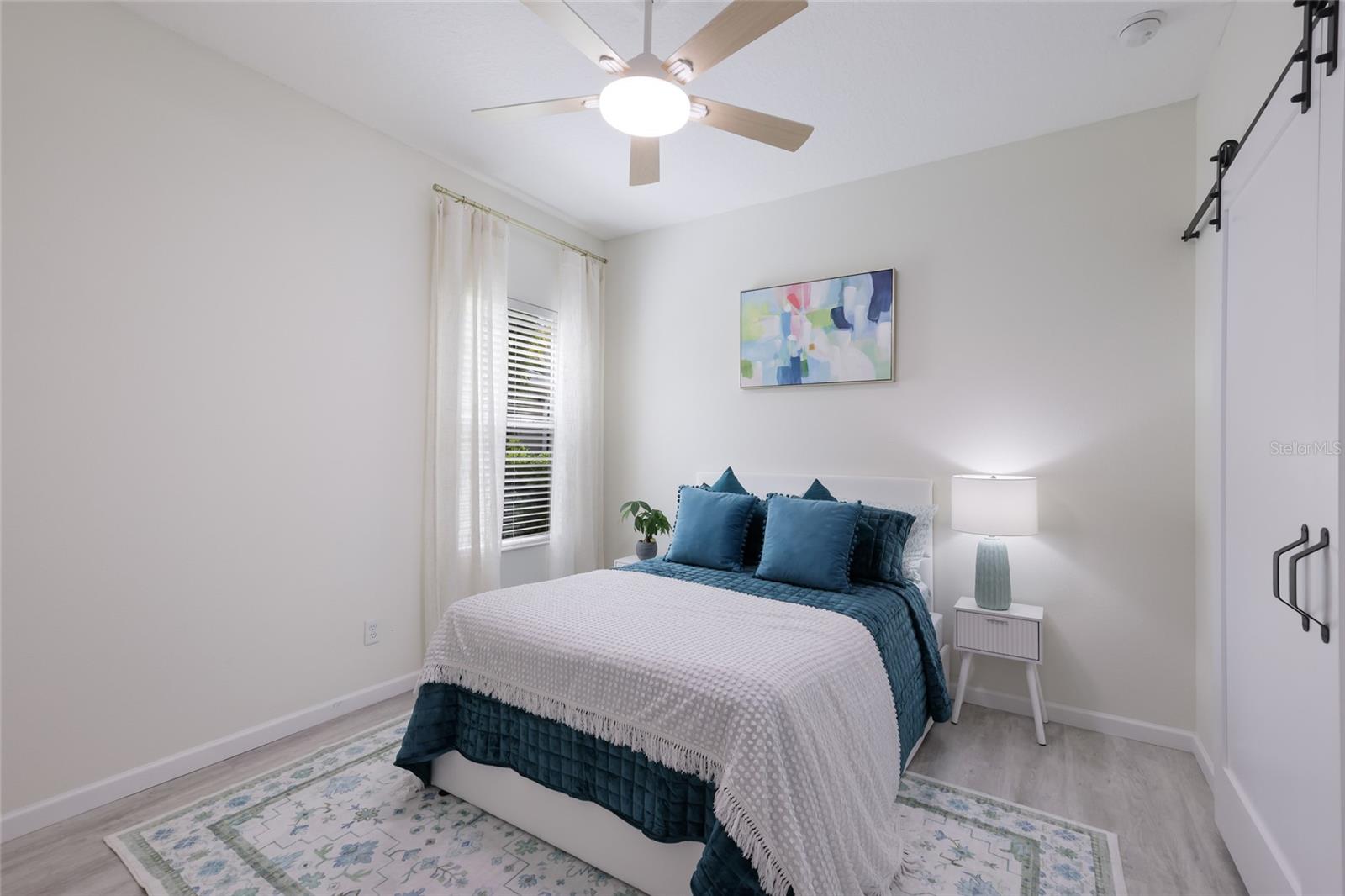 Image 32 of 74 For 12026 Forest Park Circle