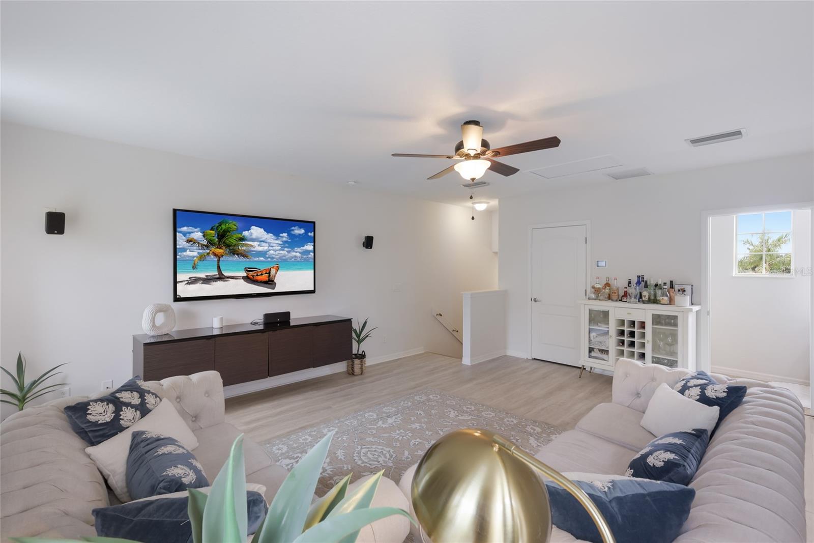 Image 39 of 74 For 12026 Forest Park Circle