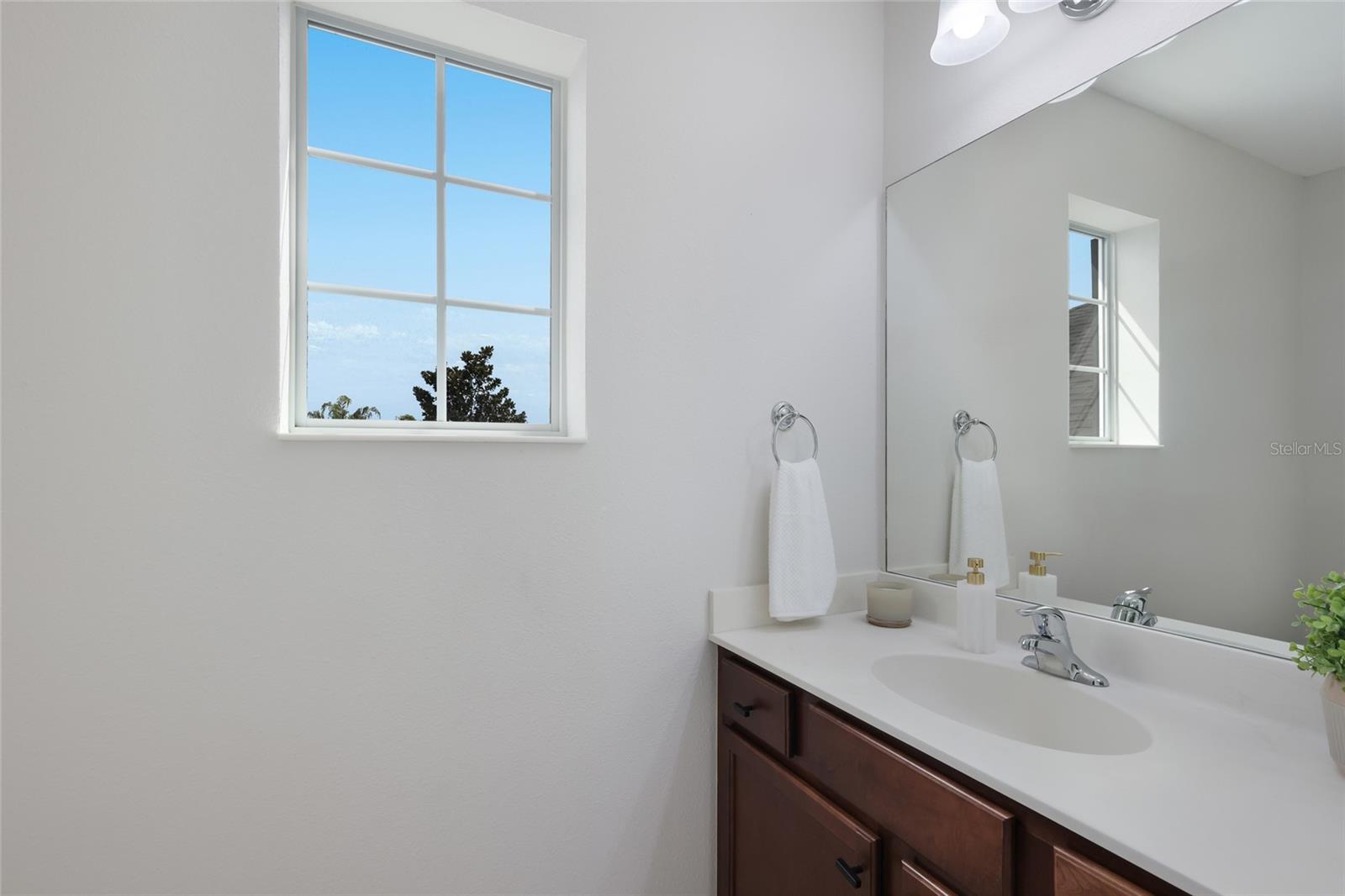 Image 40 of 74 For 12026 Forest Park Circle