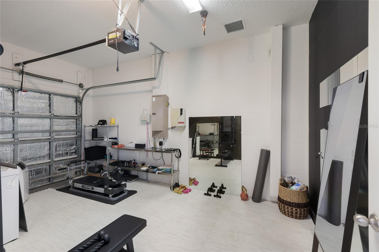 Image 42 of 74 For 12026 Forest Park Circle