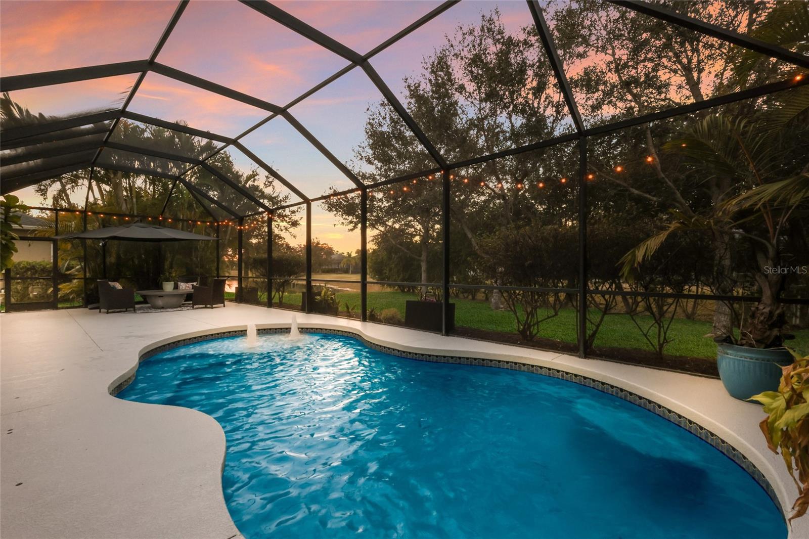 Image 48 of 74 For 12026 Forest Park Circle