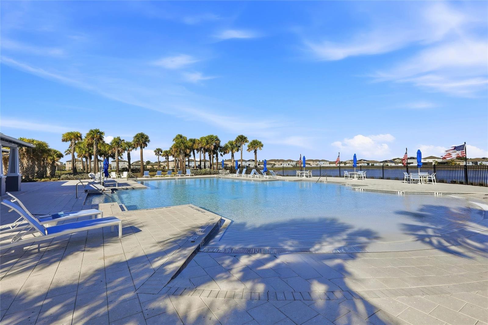 Image 31 of 40 For 768 Sunlit Coral Street