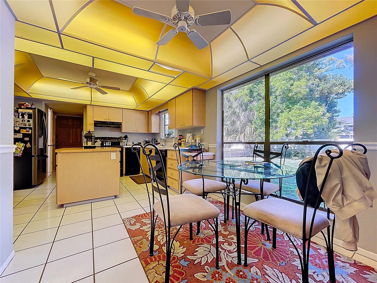 Image 28 of 71 For 7404 15th Avenue Nw