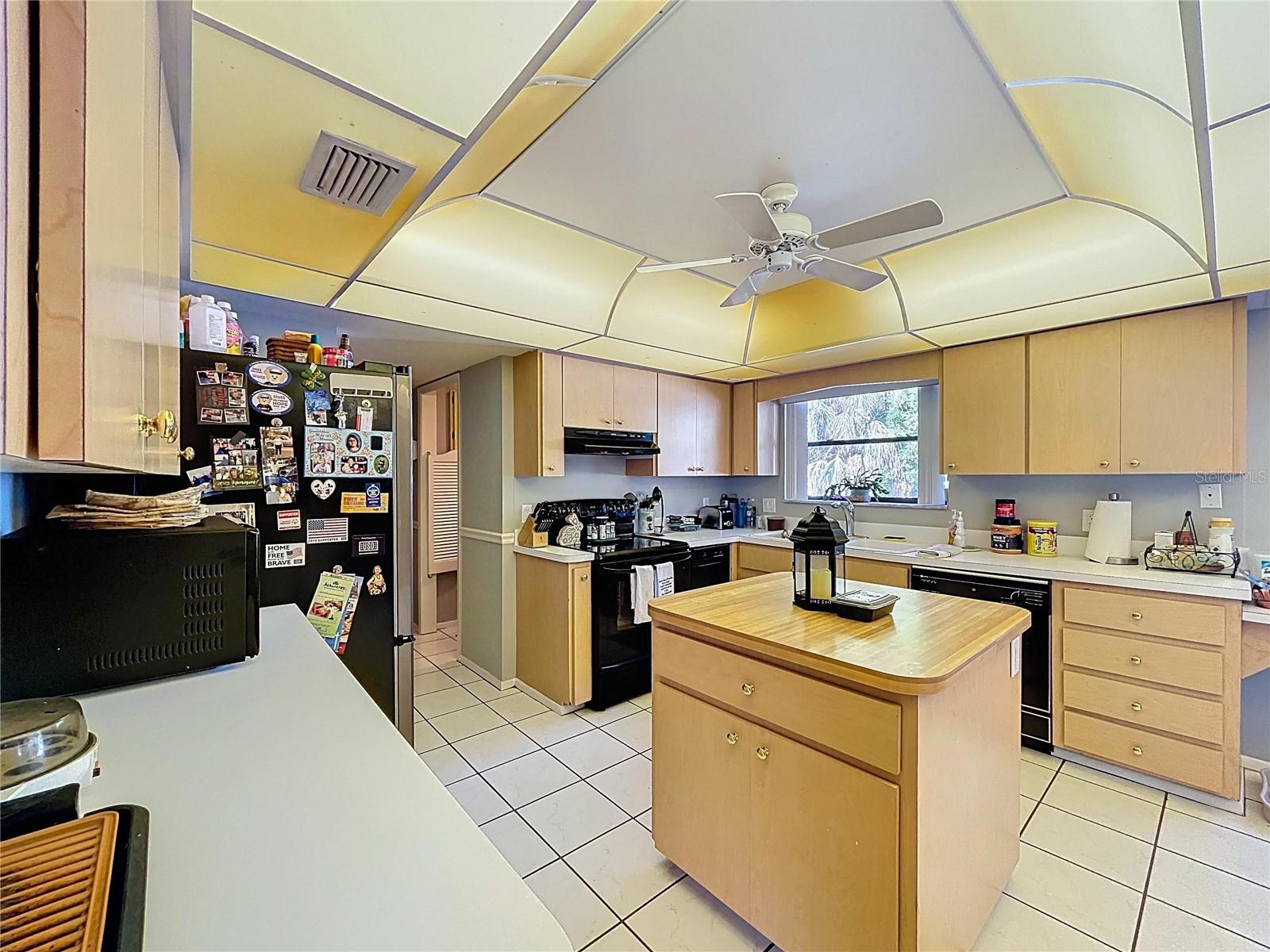 Image 33 of 71 For 7404 15th Avenue Nw