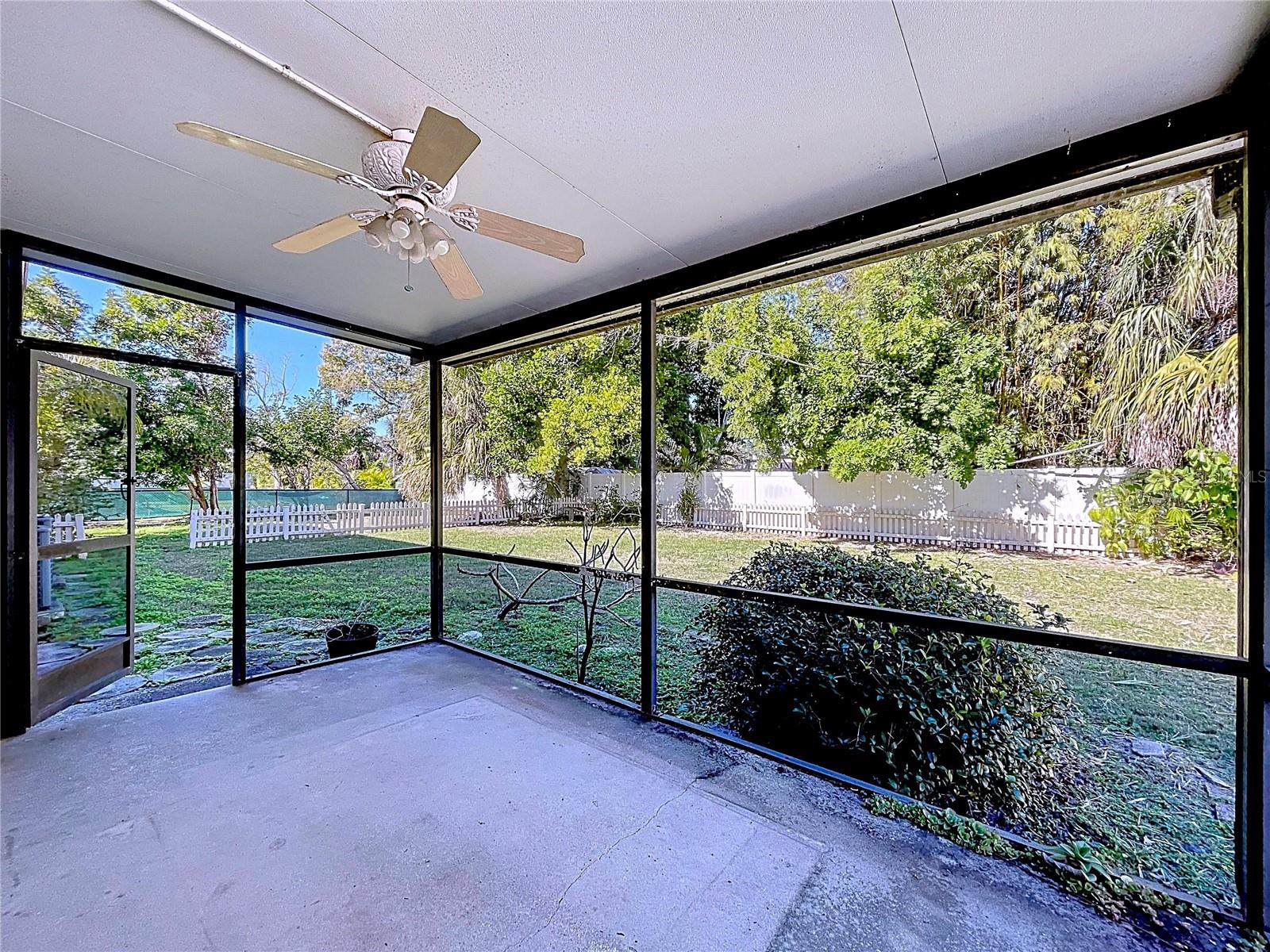 Image 63 of 71 For 7404 15th Avenue Nw