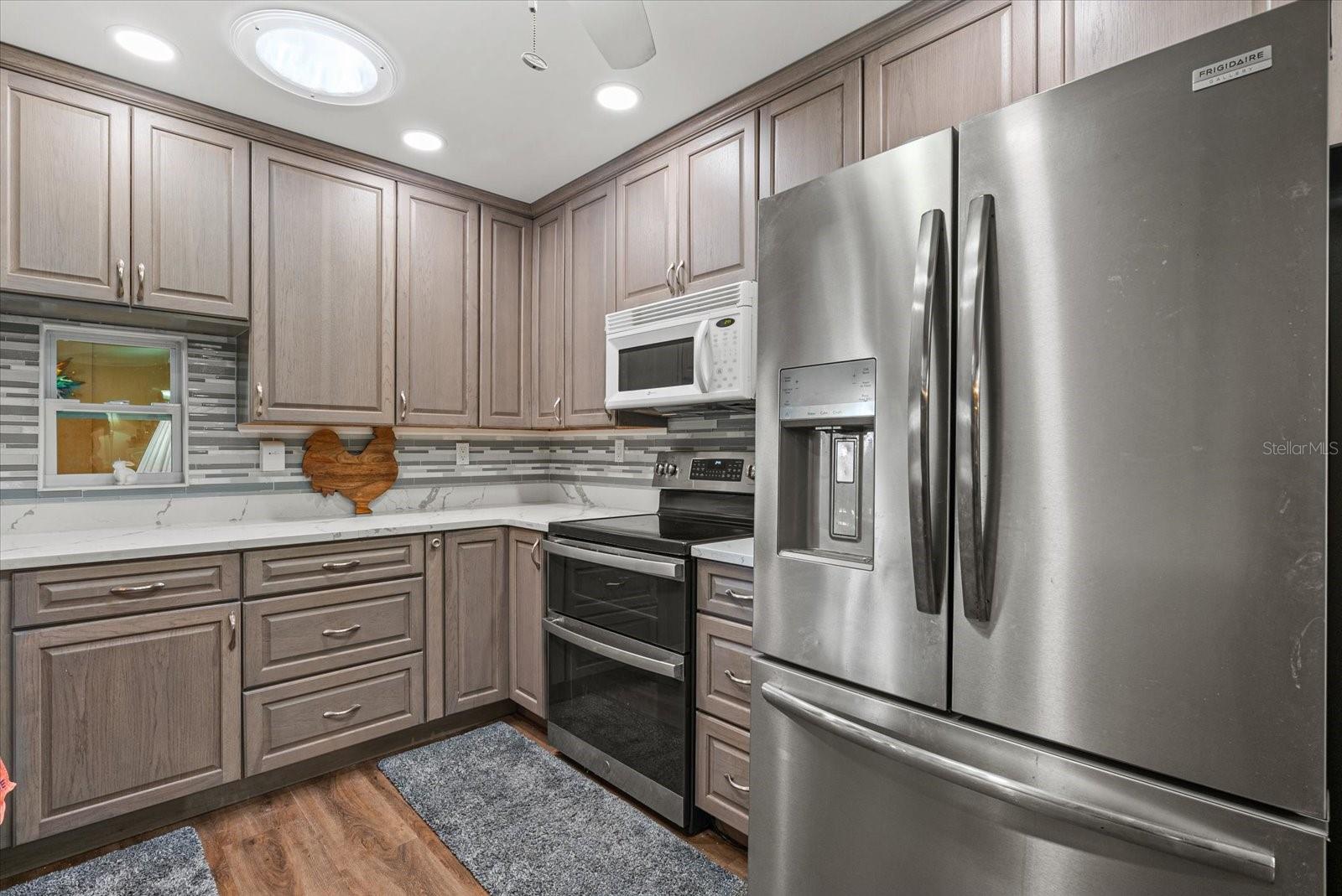 Image 12 of 60 For 2506 Songbird Lane