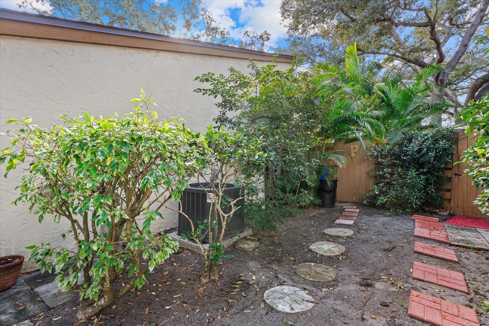 Image 38 of 60 For 2506 Songbird Lane