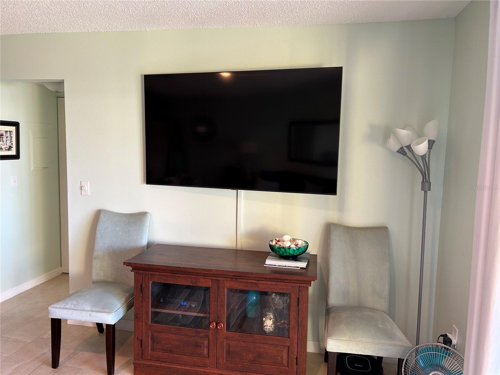 Image 17 of 33 For 4412 Spicewood Drive E