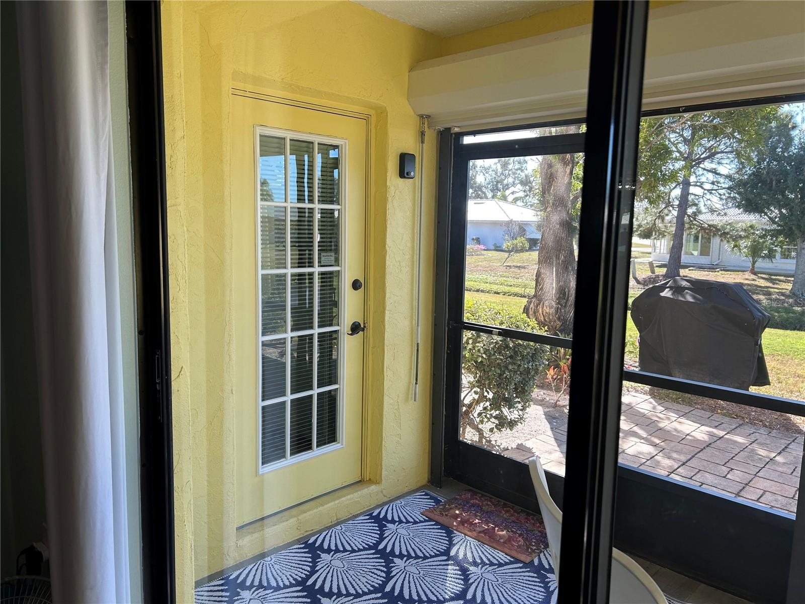 Image 18 of 33 For 4412 Spicewood Drive E