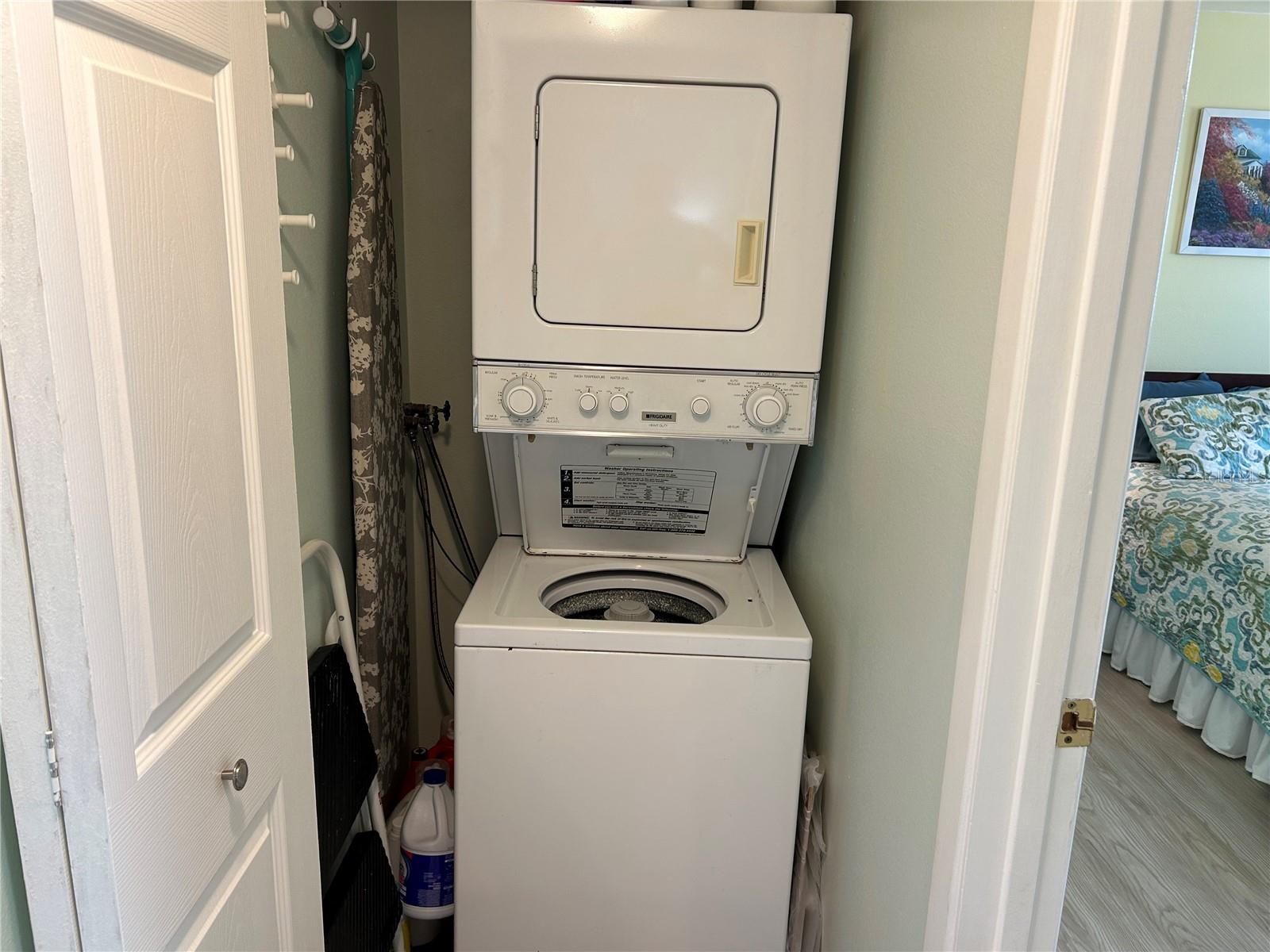 Image 23 of 33 For 4412 Spicewood Drive E