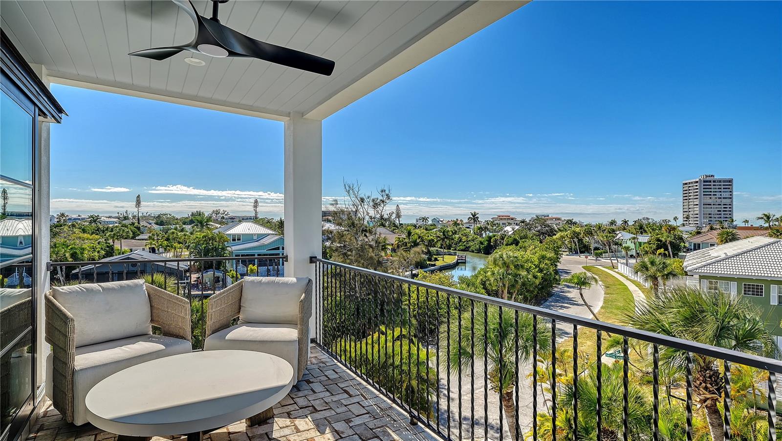 Image 33 of 60 For 5263 Avenida De Cortez