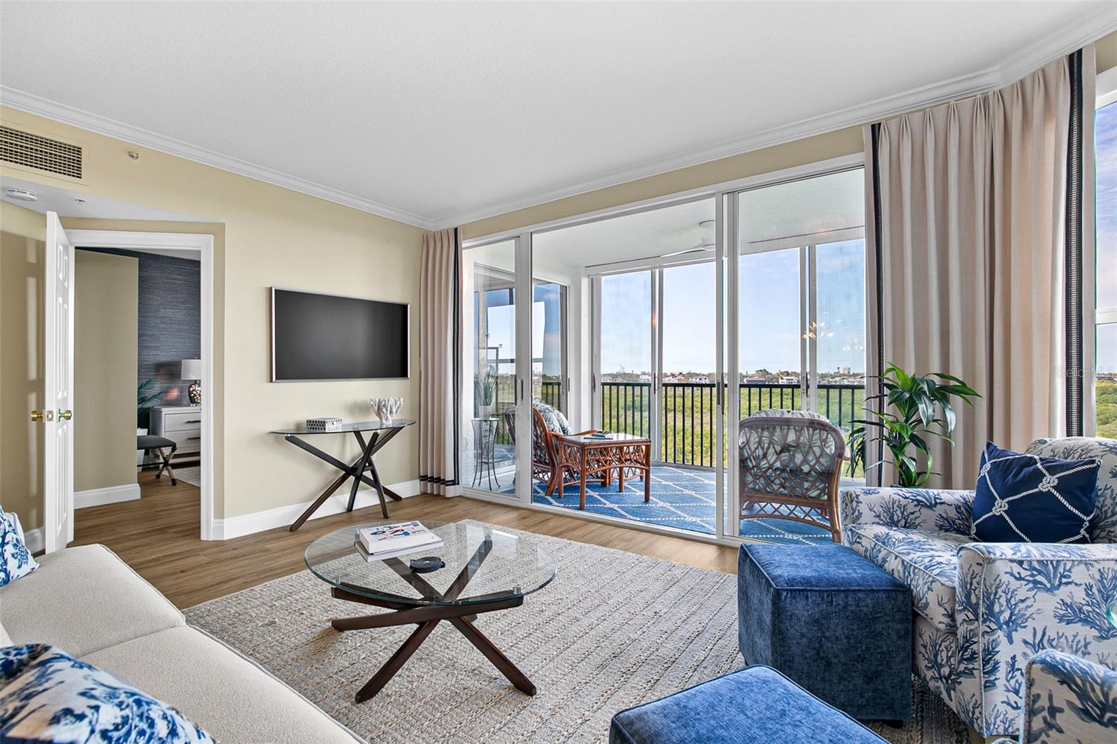 Image 27 of 58 For 5420 Eagles Point Circle 304