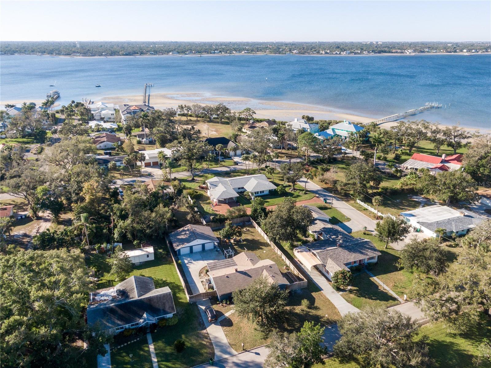 Image 2 of 20 For 2107 6th Street W