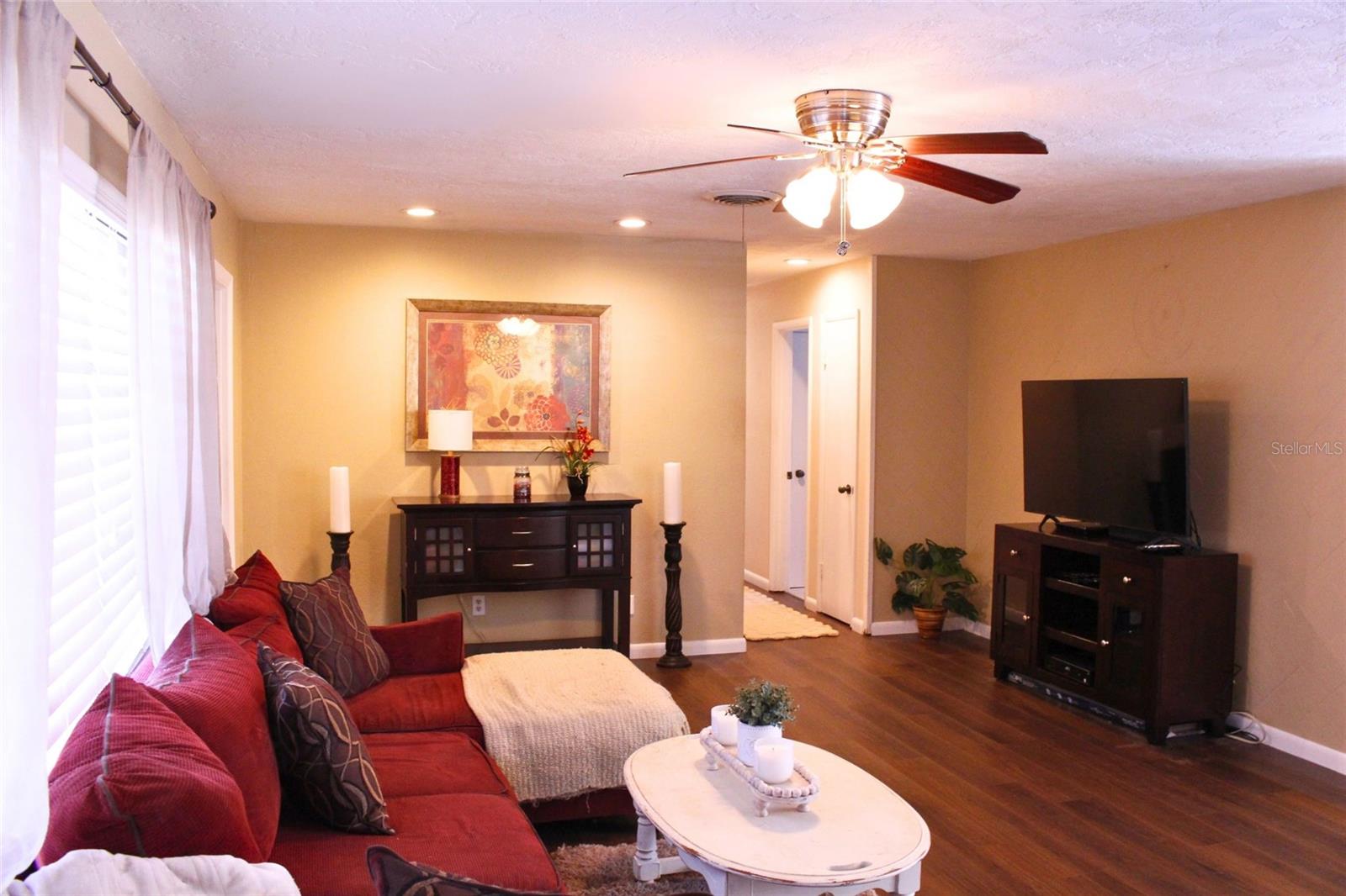 Image 12 of 25 For 2534 Waneta Drive