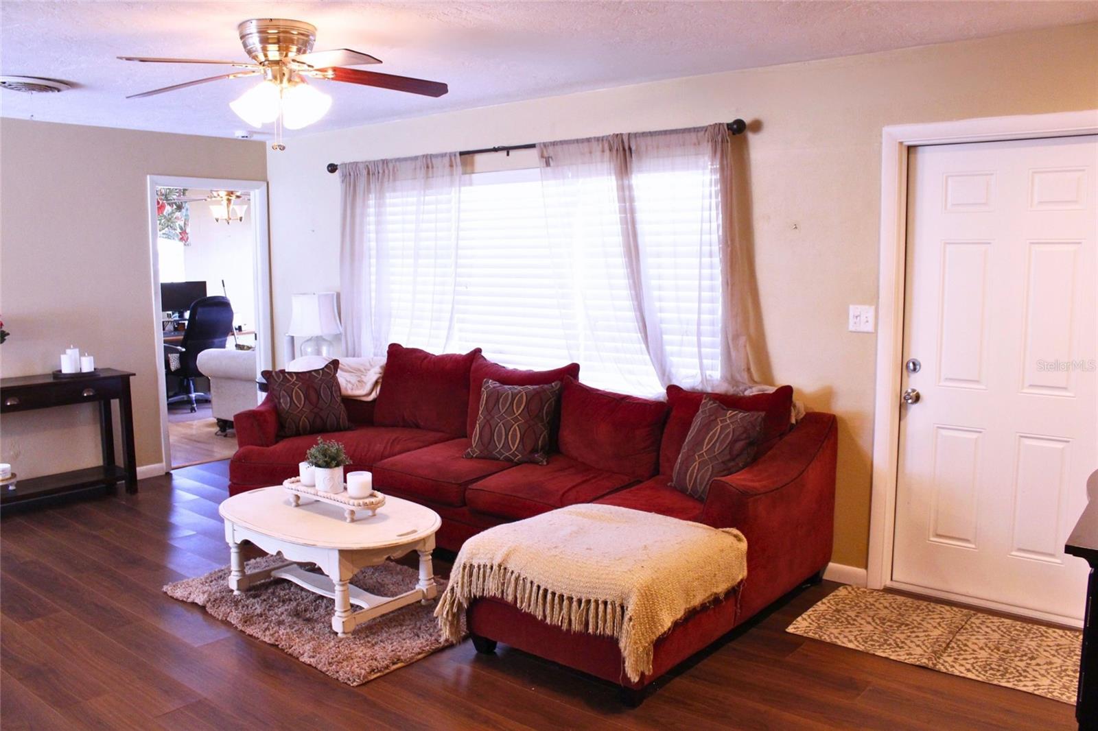 Image 13 of 25 For 2534 Waneta Drive