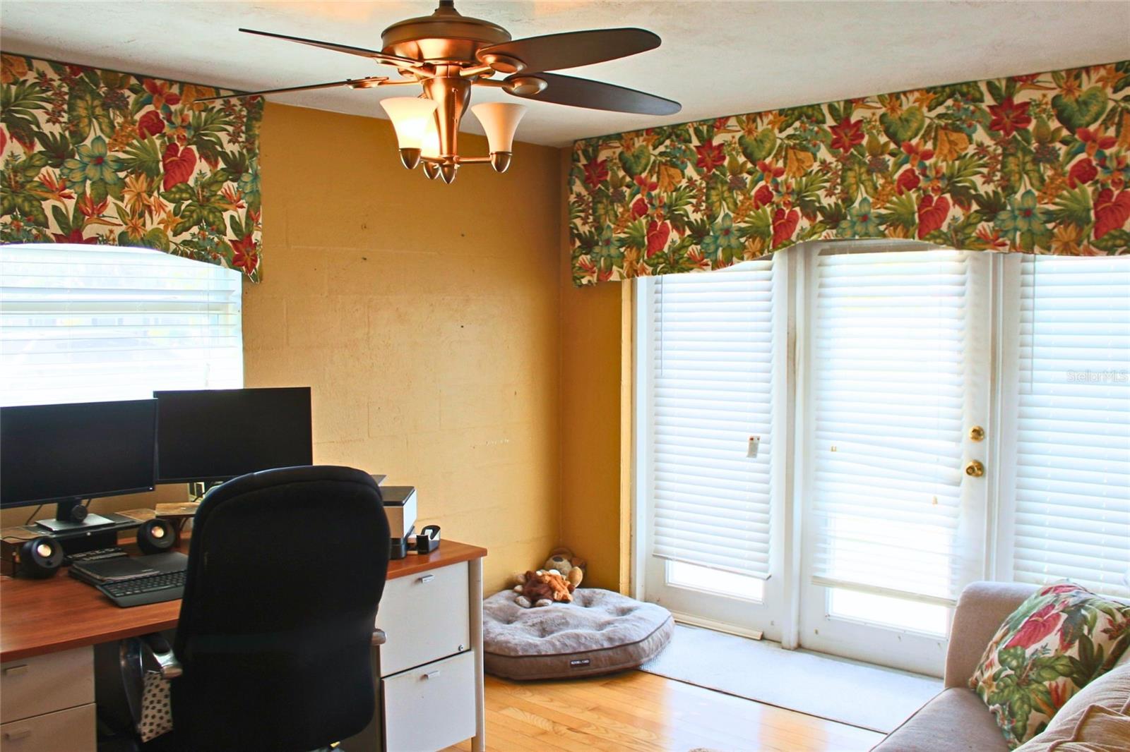 Image 24 of 25 For 2534 Waneta Drive