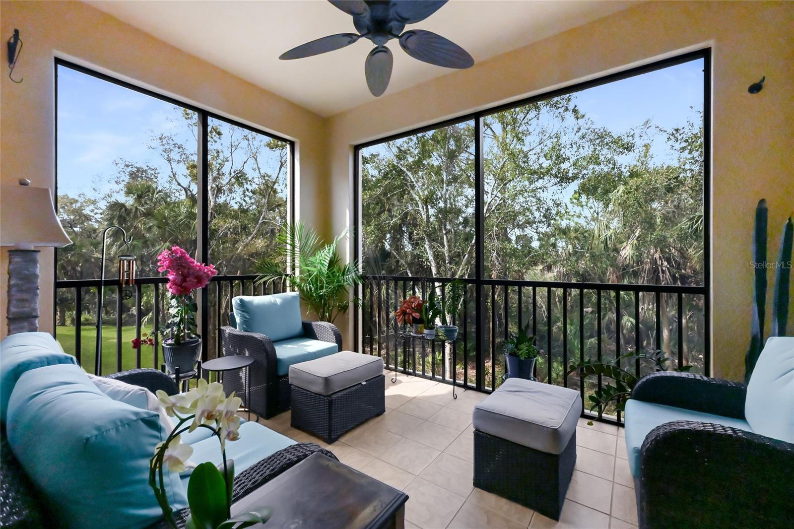 Image 10 of 52 For 7718 Lake Vista Court 201