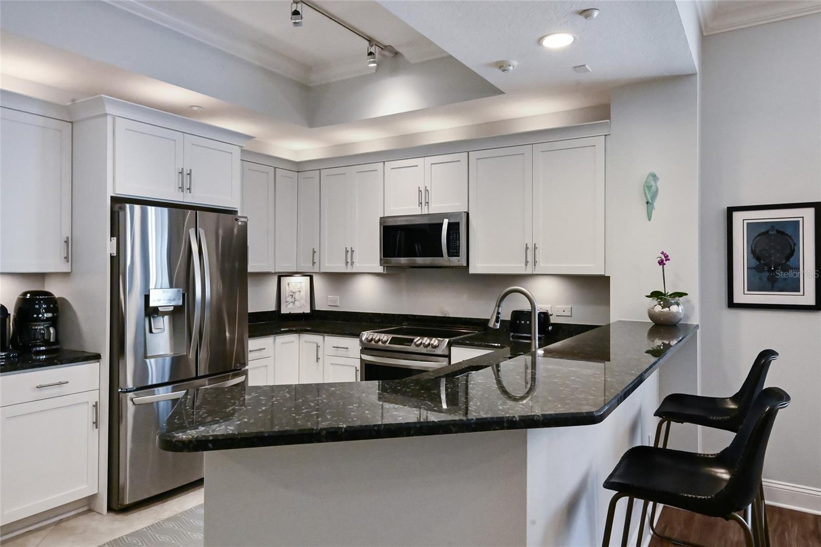 Image 12 of 52 For 7718 Lake Vista Court 201