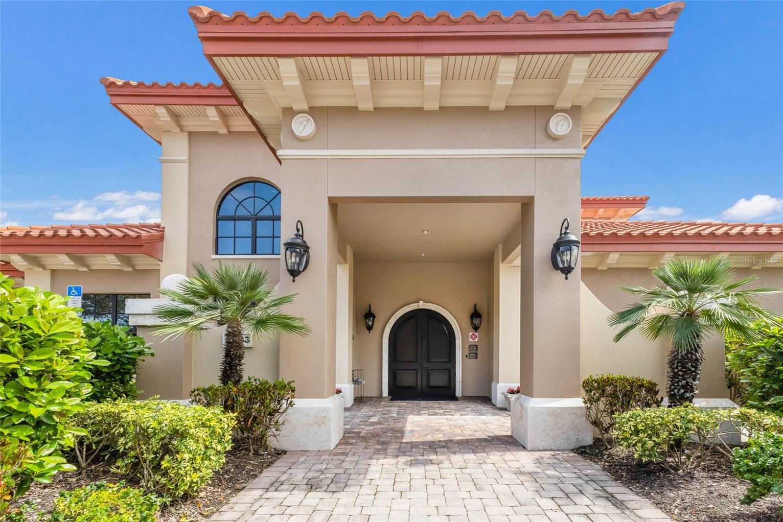 Image 34 of 52 For 7718 Lake Vista Court 201