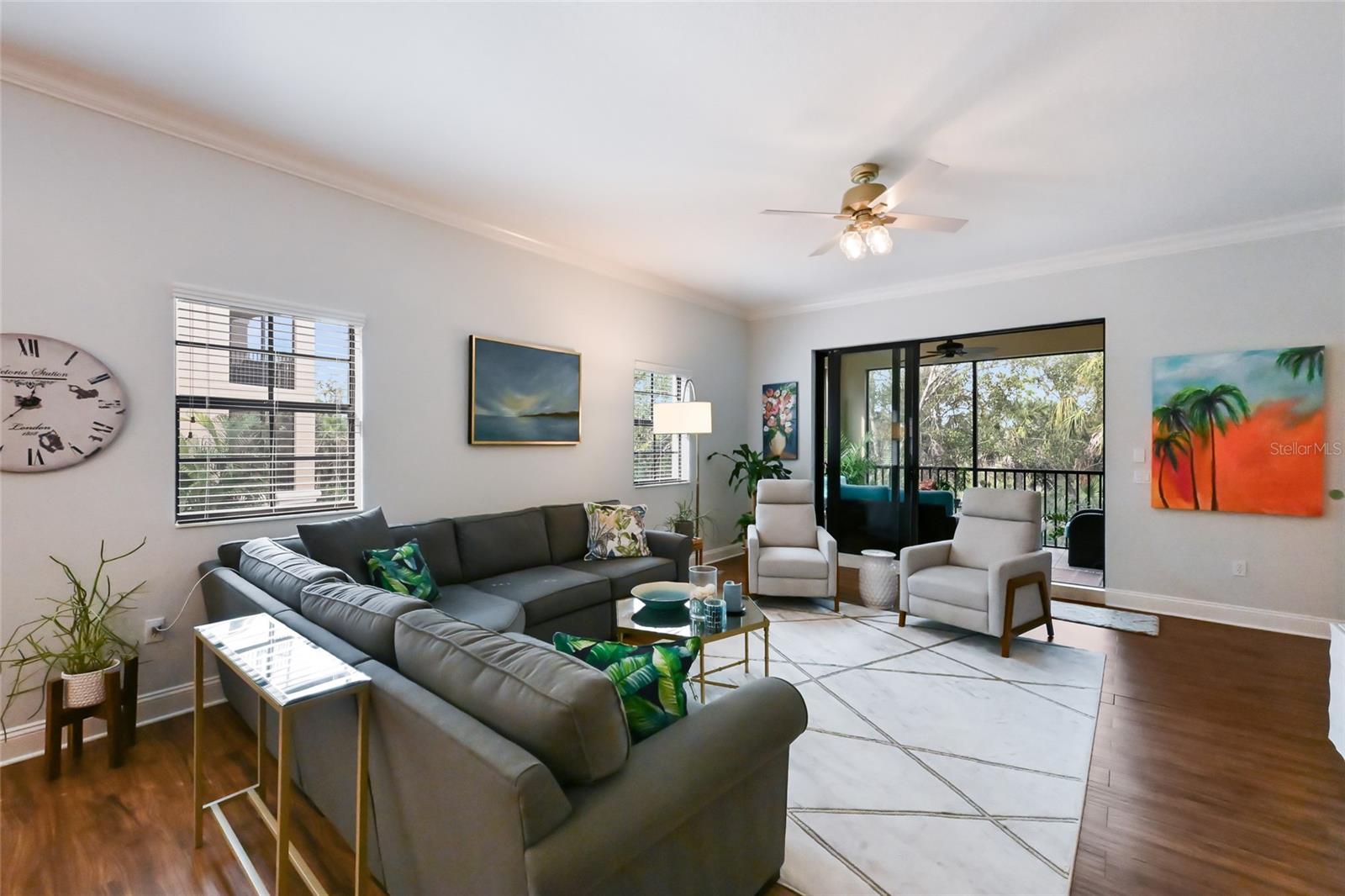 Image 6 of 52 For 7718 Lake Vista Court 201