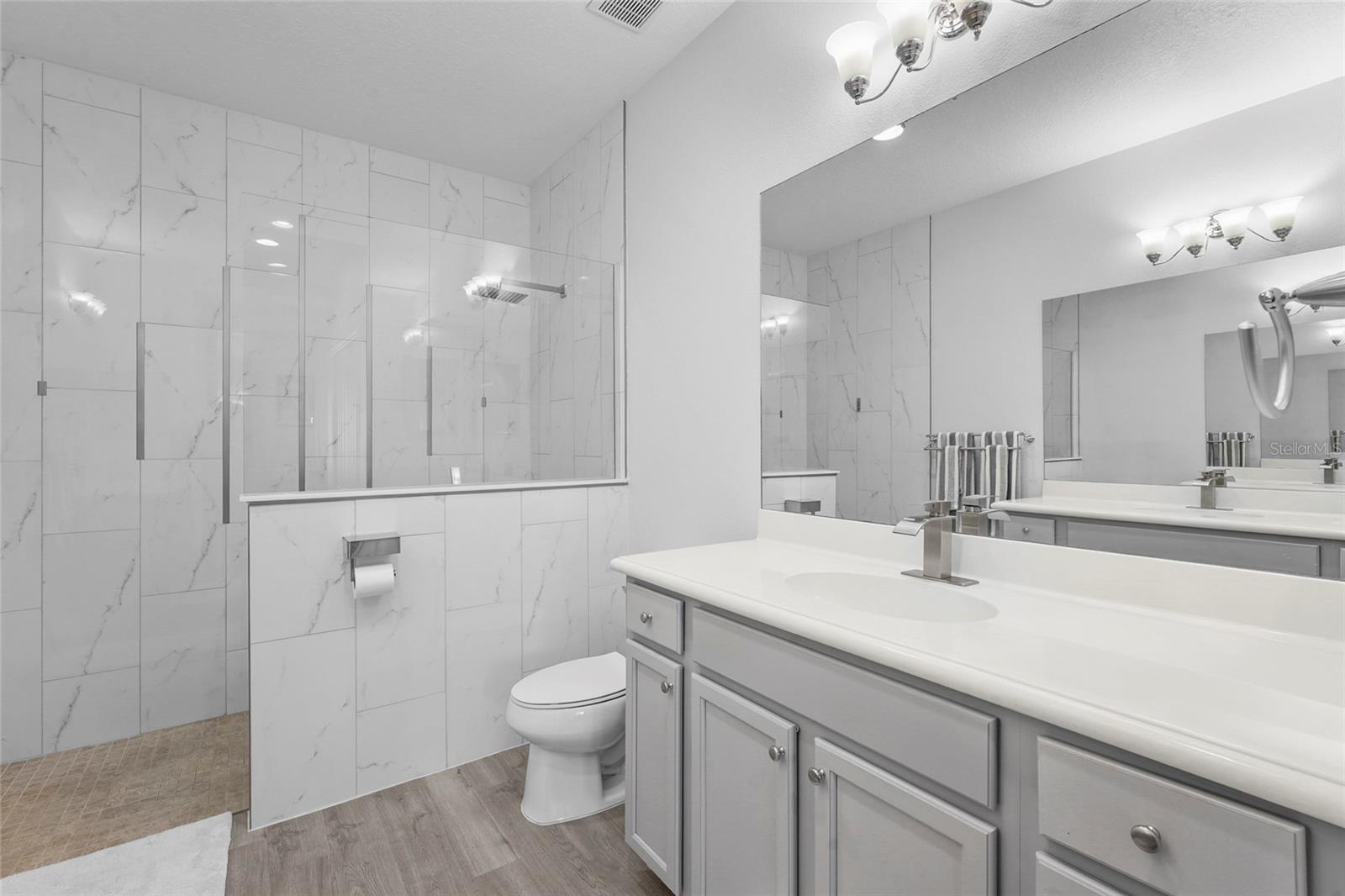 Image 27 of 73 For 1806 Lake George Cove