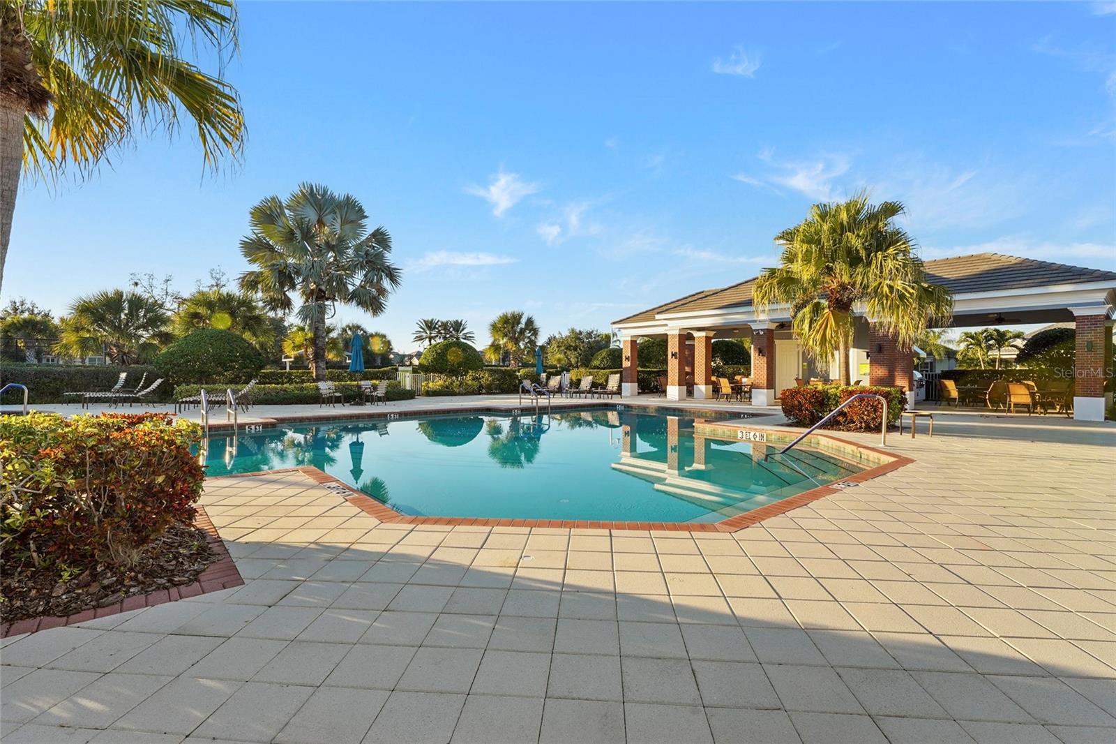 Image 50 of 73 For 1806 Lake George Cove