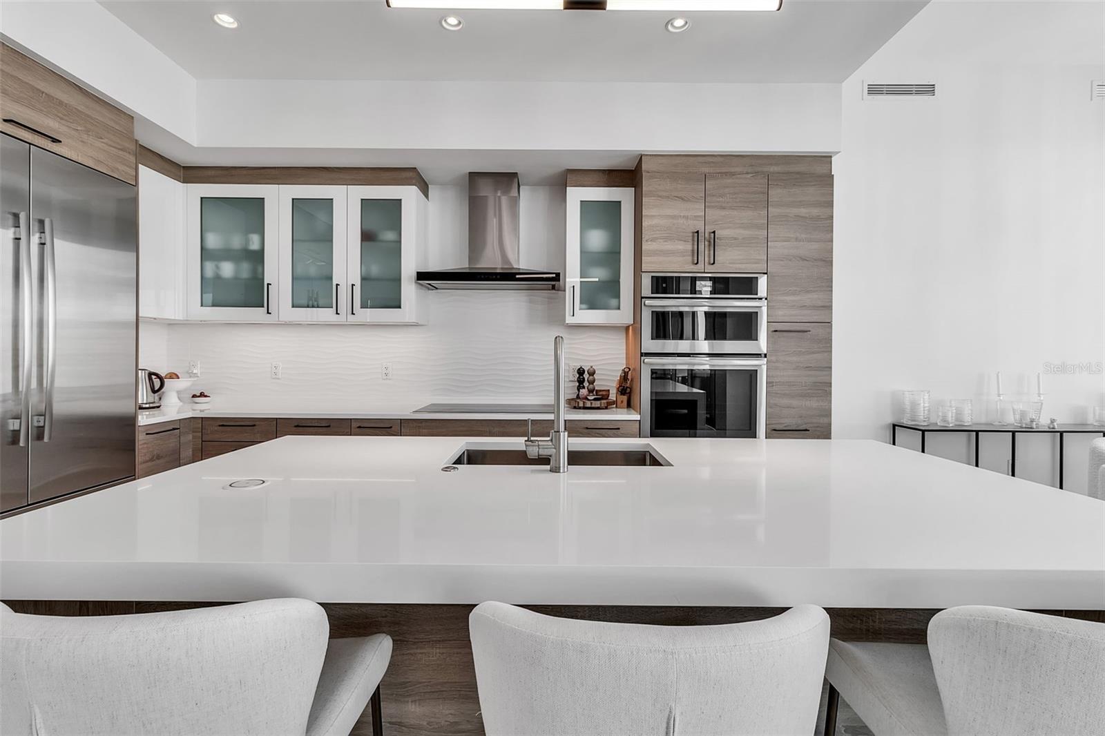 Image 11 of 69 For 111 Pineapple Avenue 1205