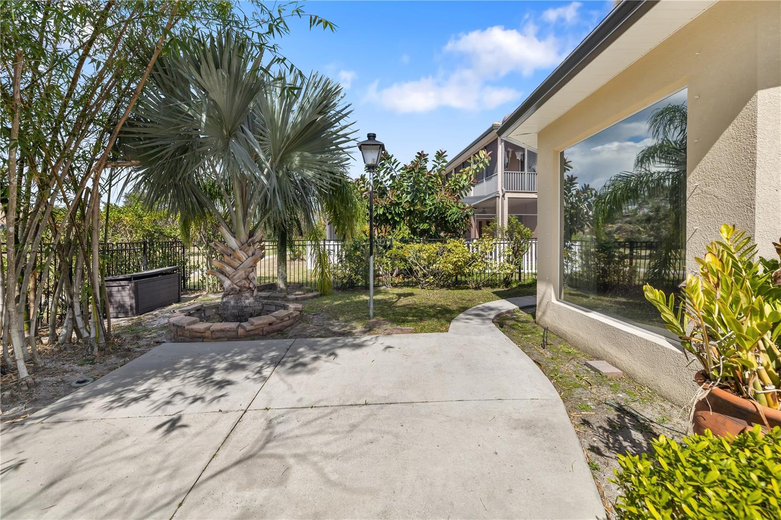 Image 38 of 54 For 12810 Daisy Place