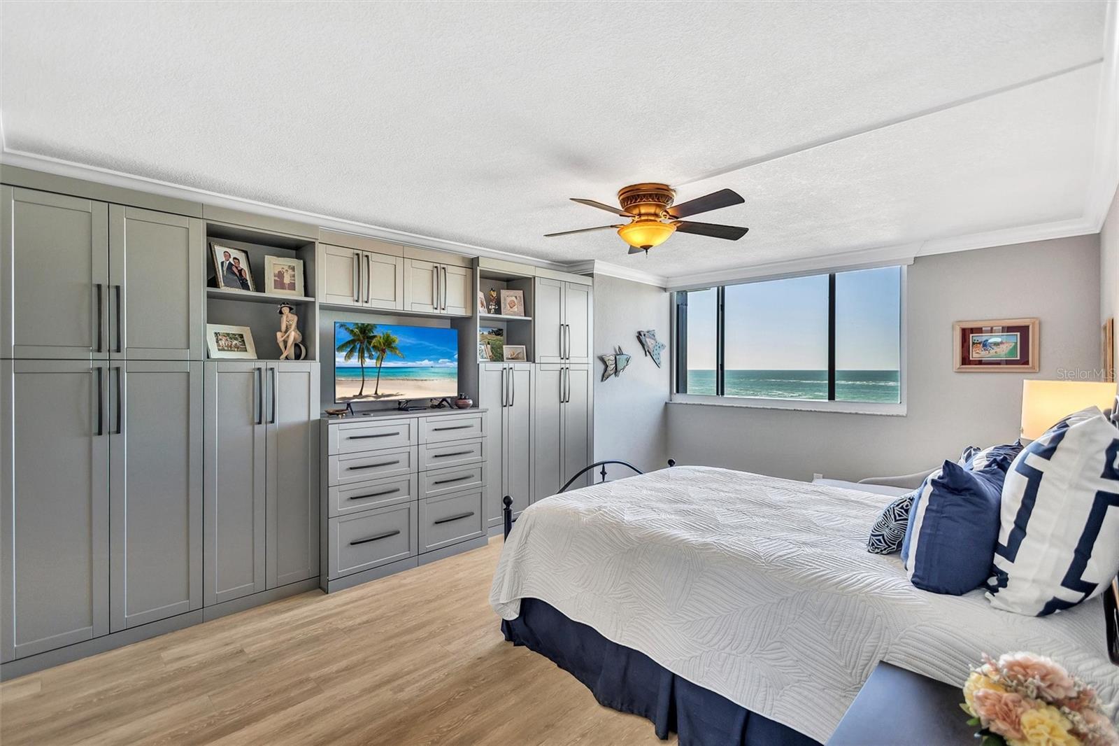 Image 26 of 69 For 4822 Ocean Boulevard 8d