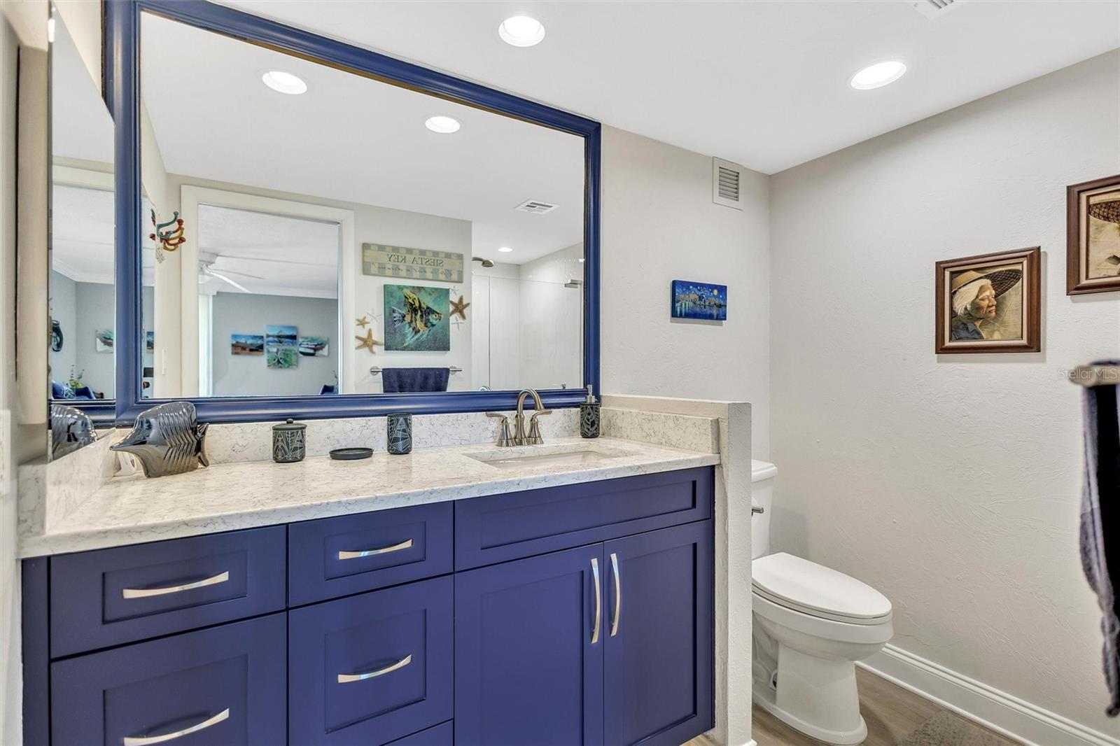 Image 46 of 69 For 4822 Ocean Boulevard 8d