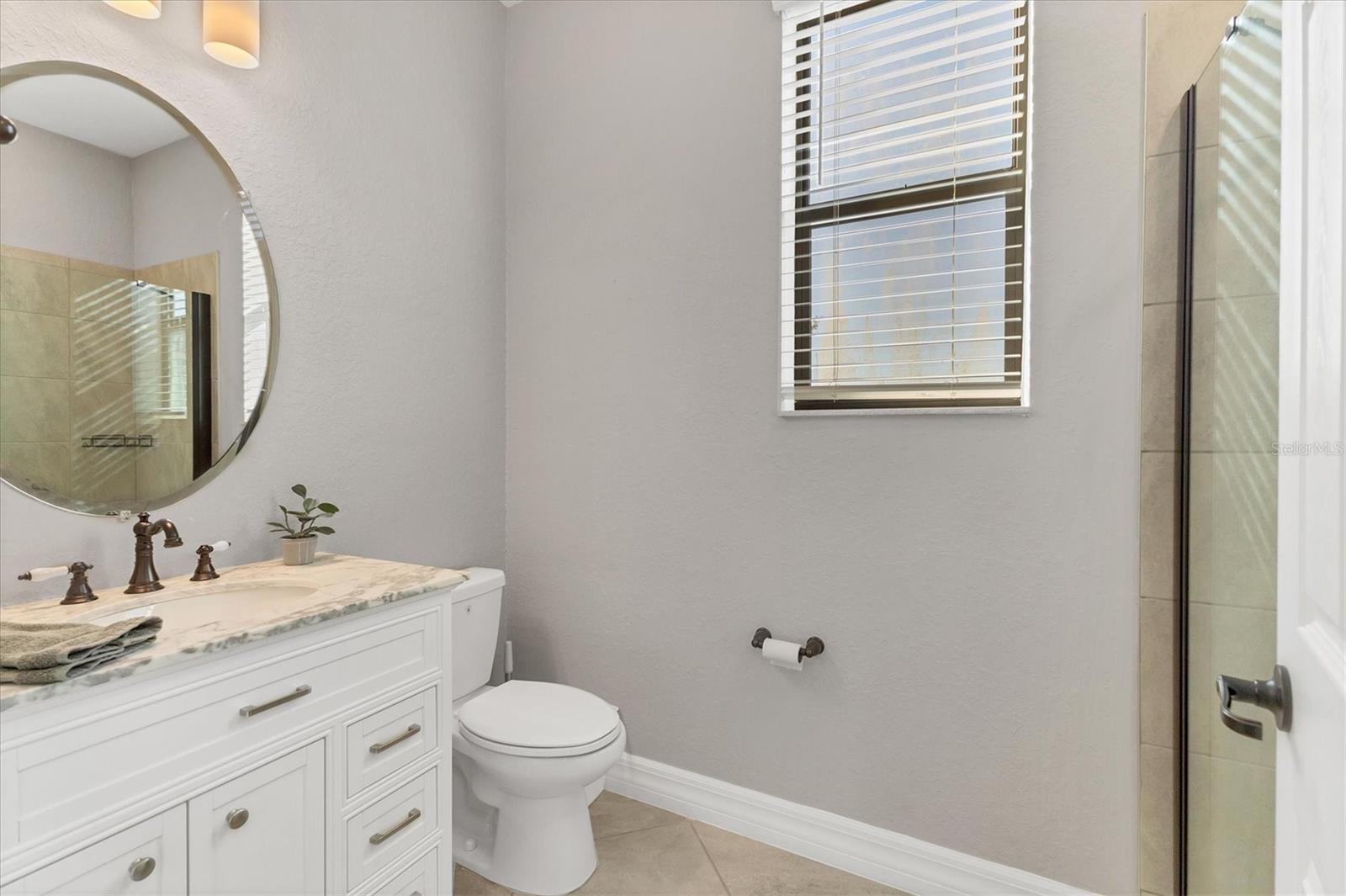 Image 25 of 75 For 6070 Brandon Run