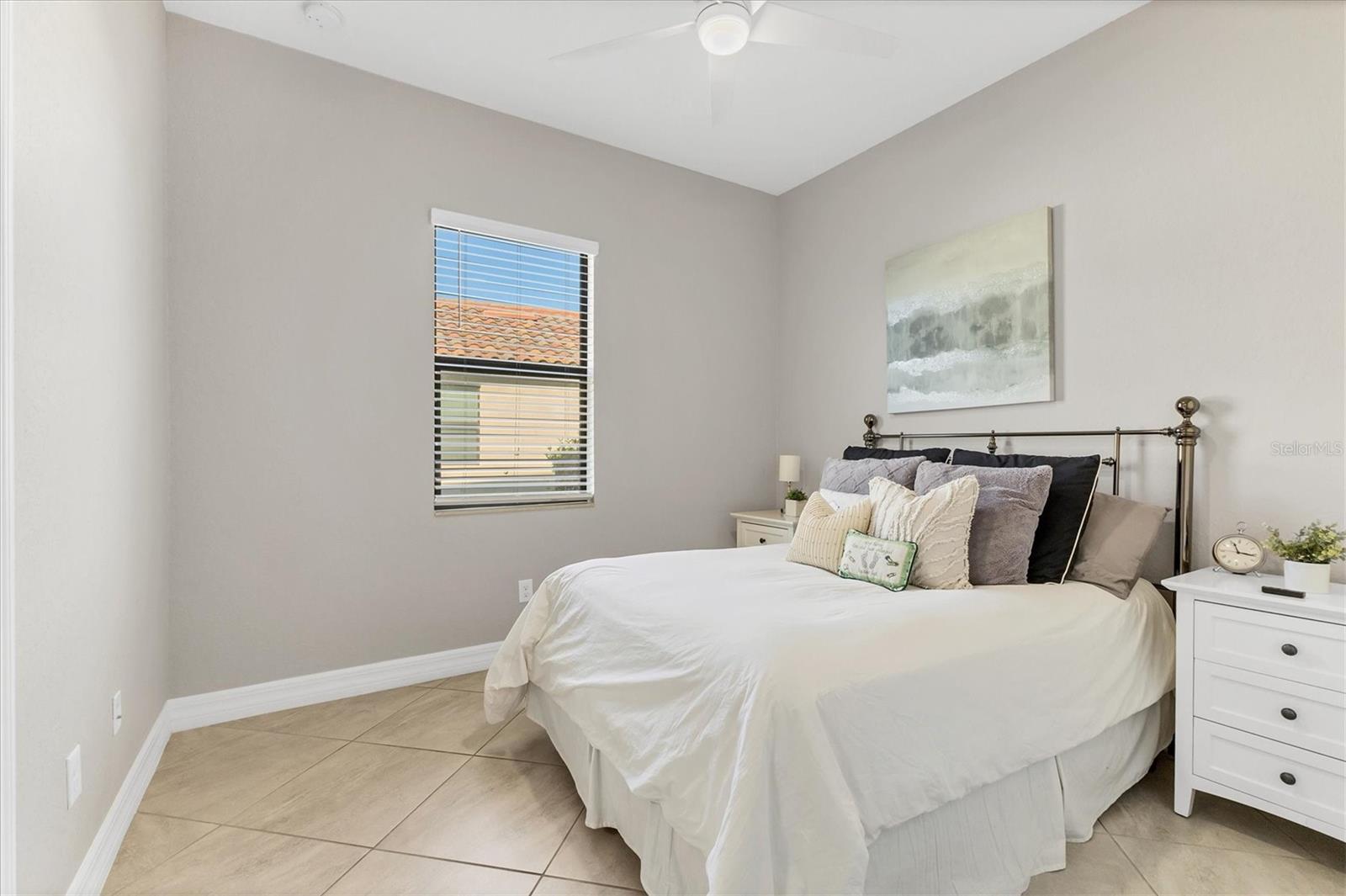 Image 27 of 75 For 6070 Brandon Run