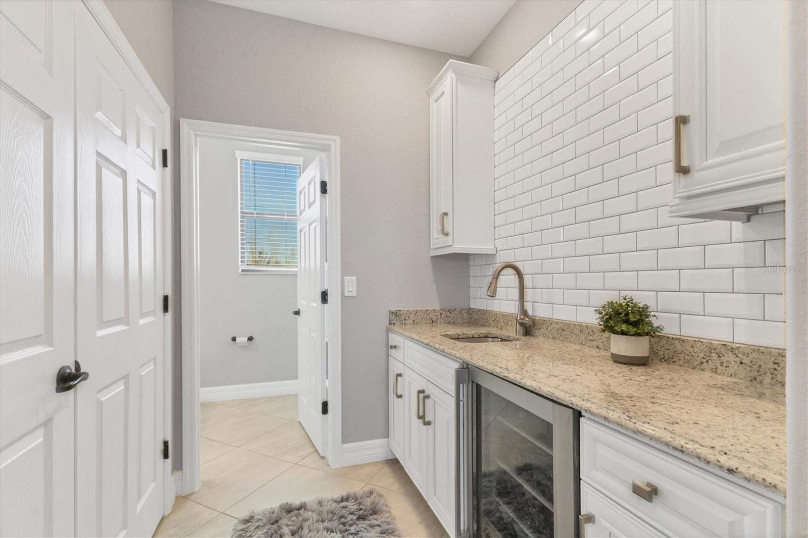 Image 31 of 75 For 6070 Brandon Run