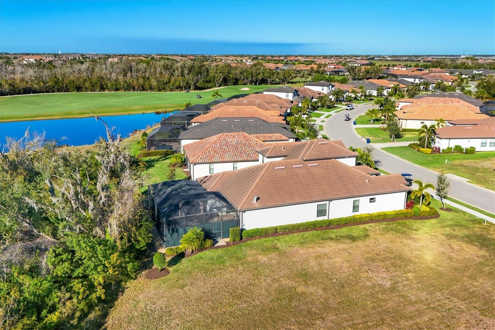 Image 40 of 75 For 6070 Brandon Run