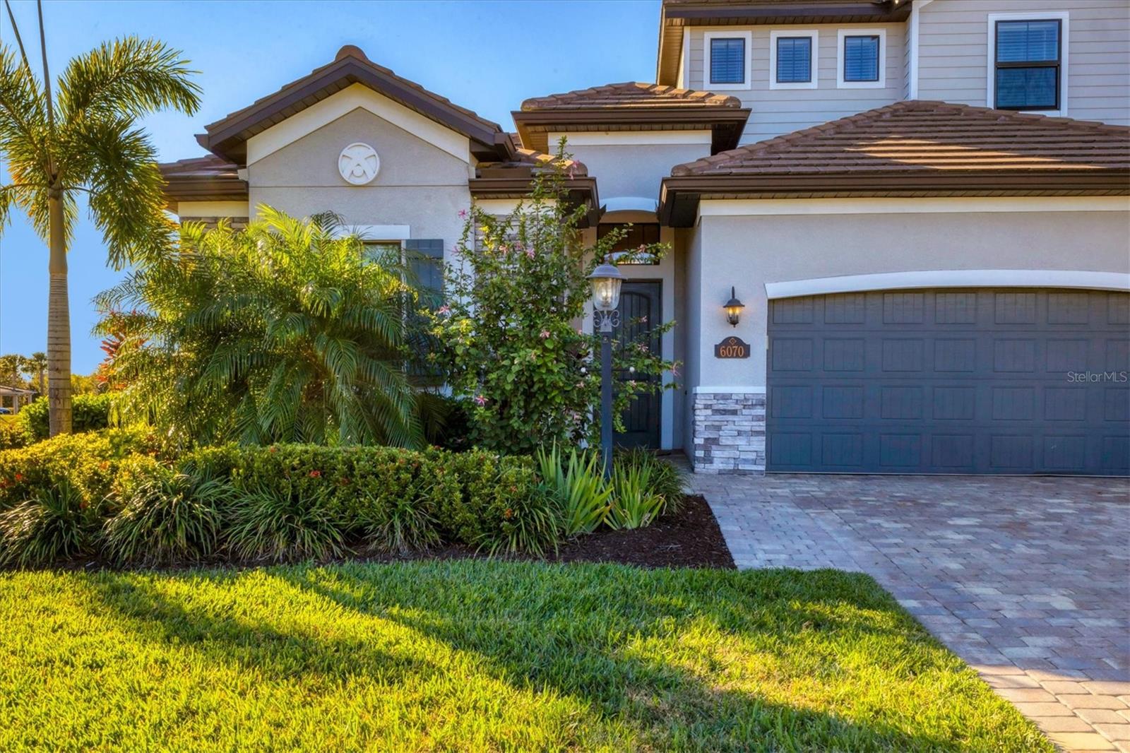 Image 6 of 75 For 6070 Brandon Run