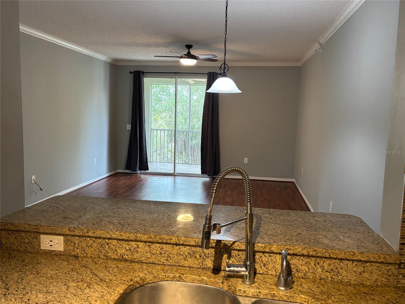 Image 6 of 21 For 5691 Bentgrass Drive 15-209