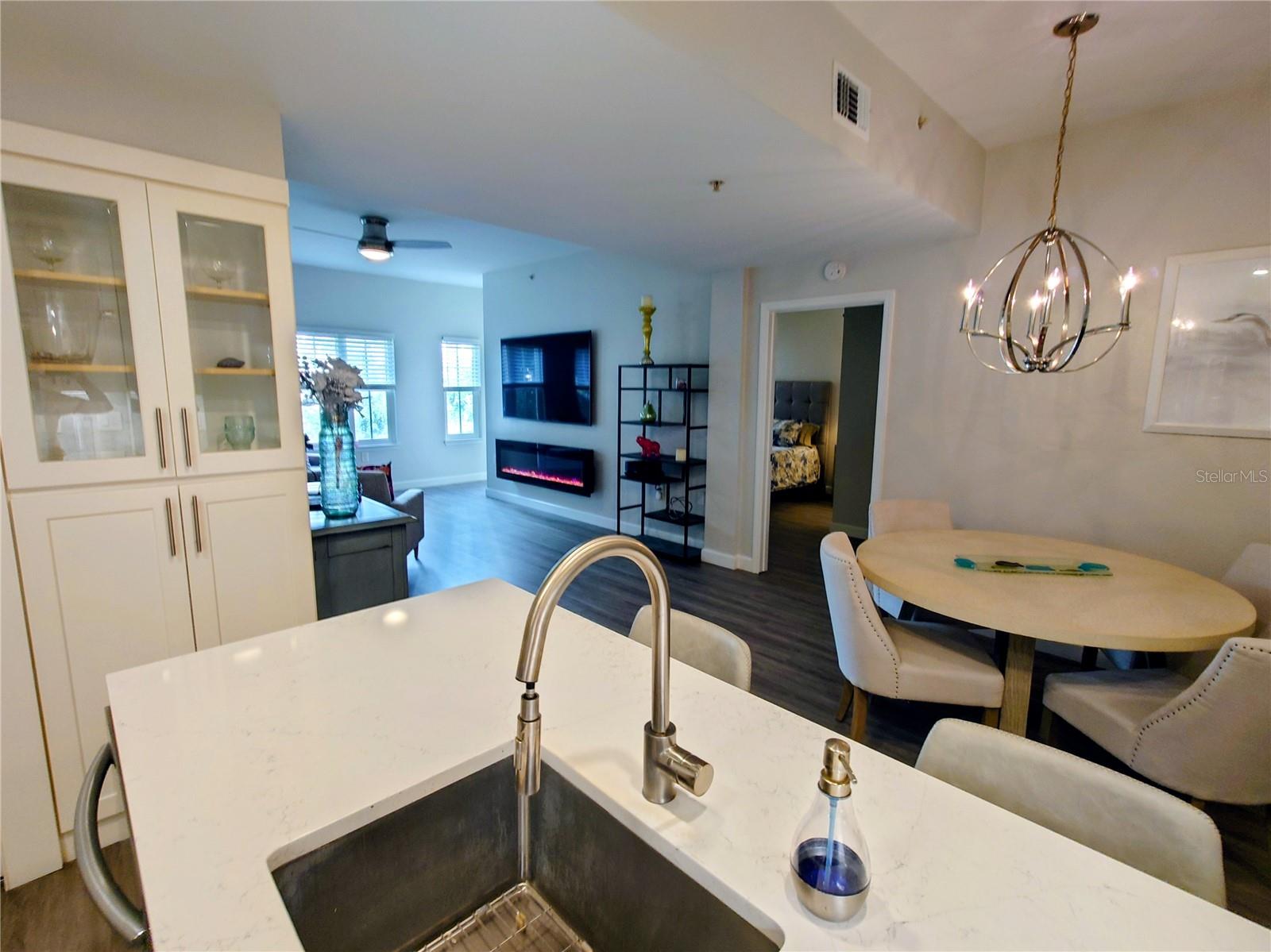 Image 12 of 41 For 200 4th Avenue S 130