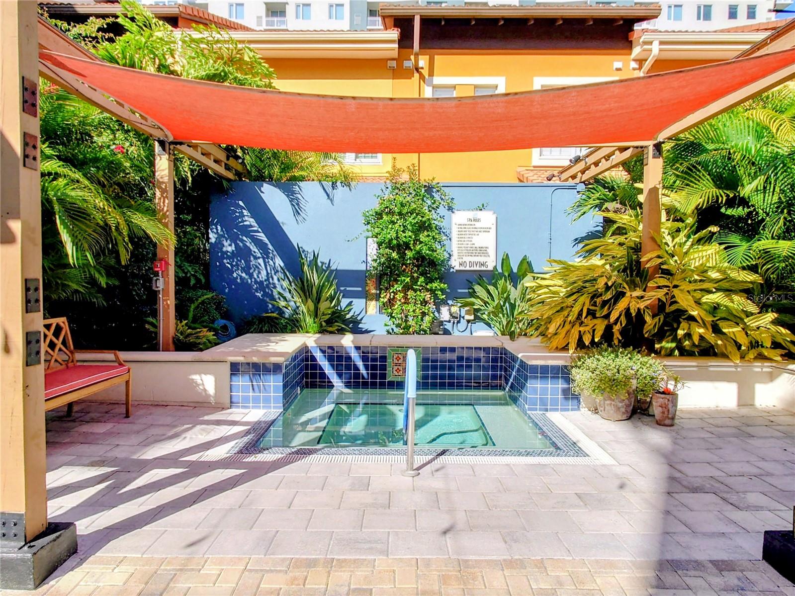 Image 39 of 41 For 200 4th Avenue S 130